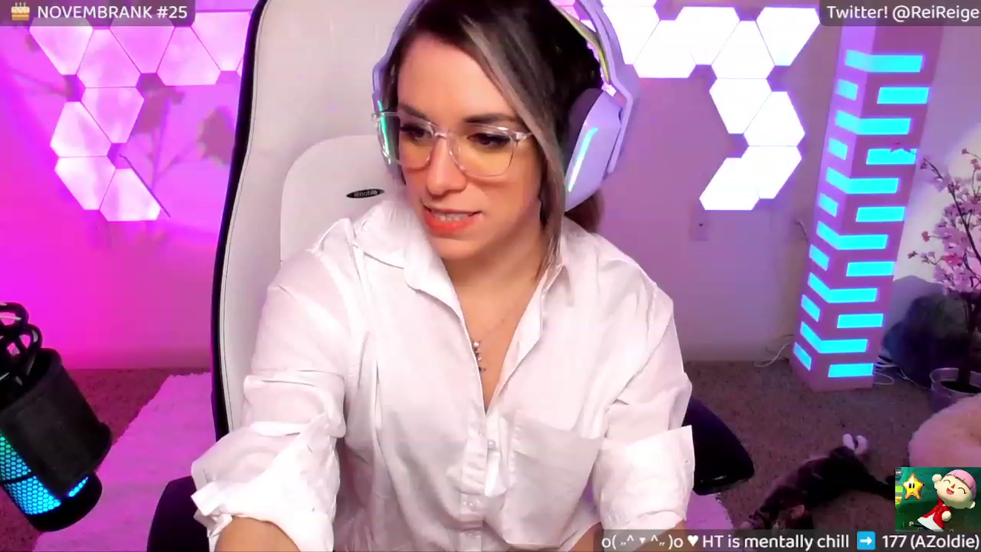 Gallery image thumbnail from DrReige's myfreecams stream on, 11/19/2022, 11:42 image 5 of 20
