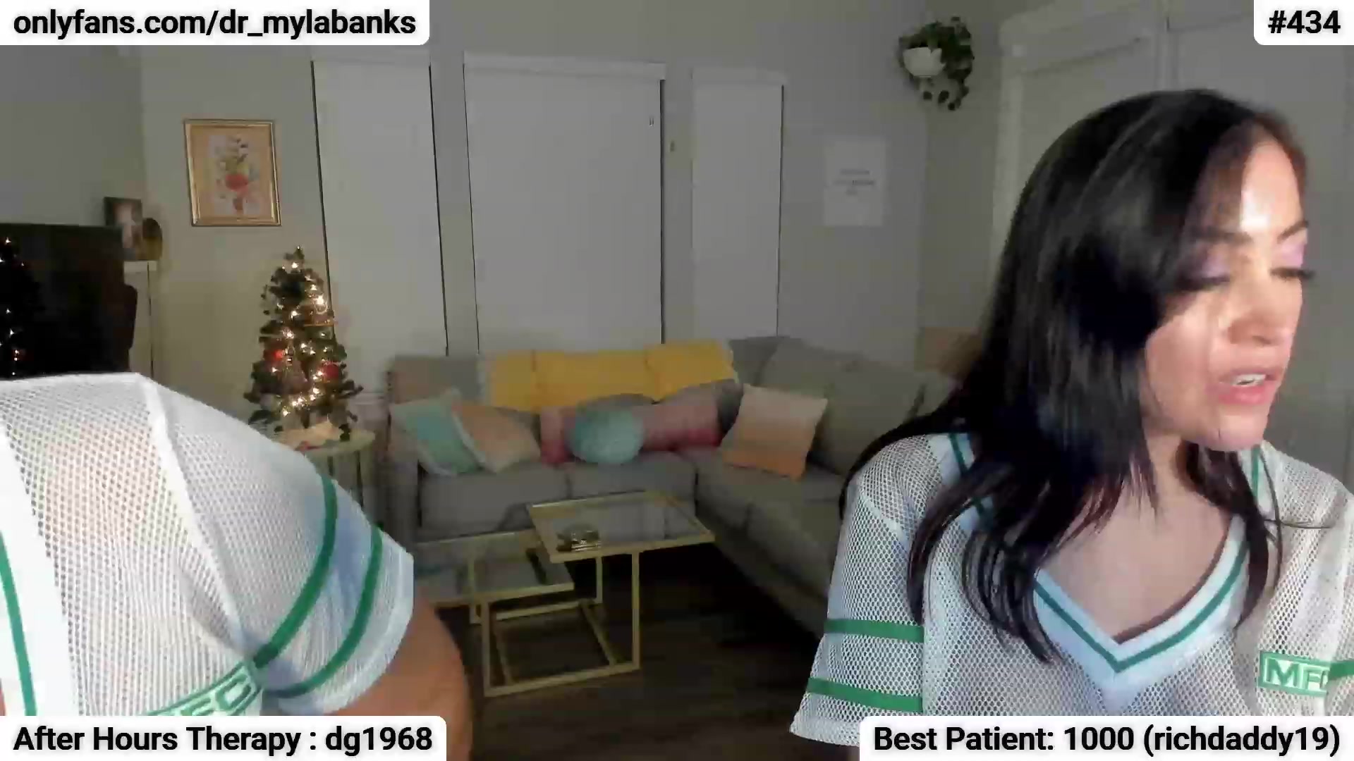 Gallery image thumbnail from Dr_MylaBanks's myfreecams stream on, 11/28/2022, 07:09 image 18 of 20