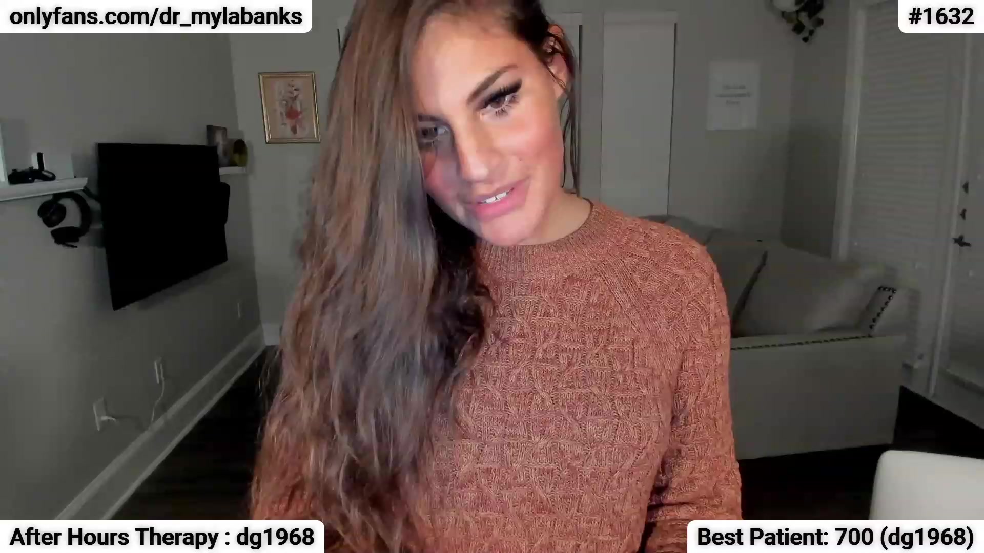 Gallery image thumbnail from Dr_MylaBanks's myfreecams stream on, 12/06/2022, 07:43 image 14 of 20