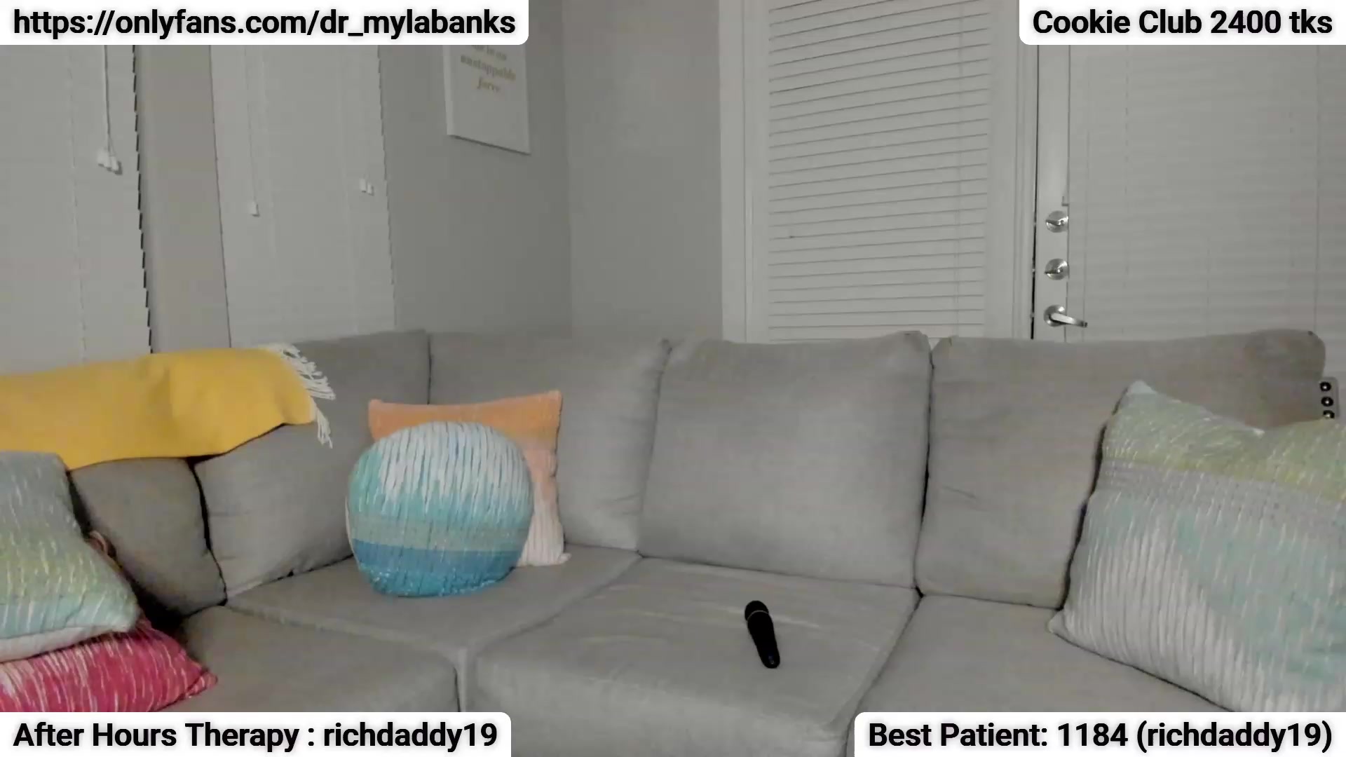 Gallery image thumbnail from Dr_MylaBanks's myfreecams stream on, 12/09/2022, 07:03 image 2 of 20