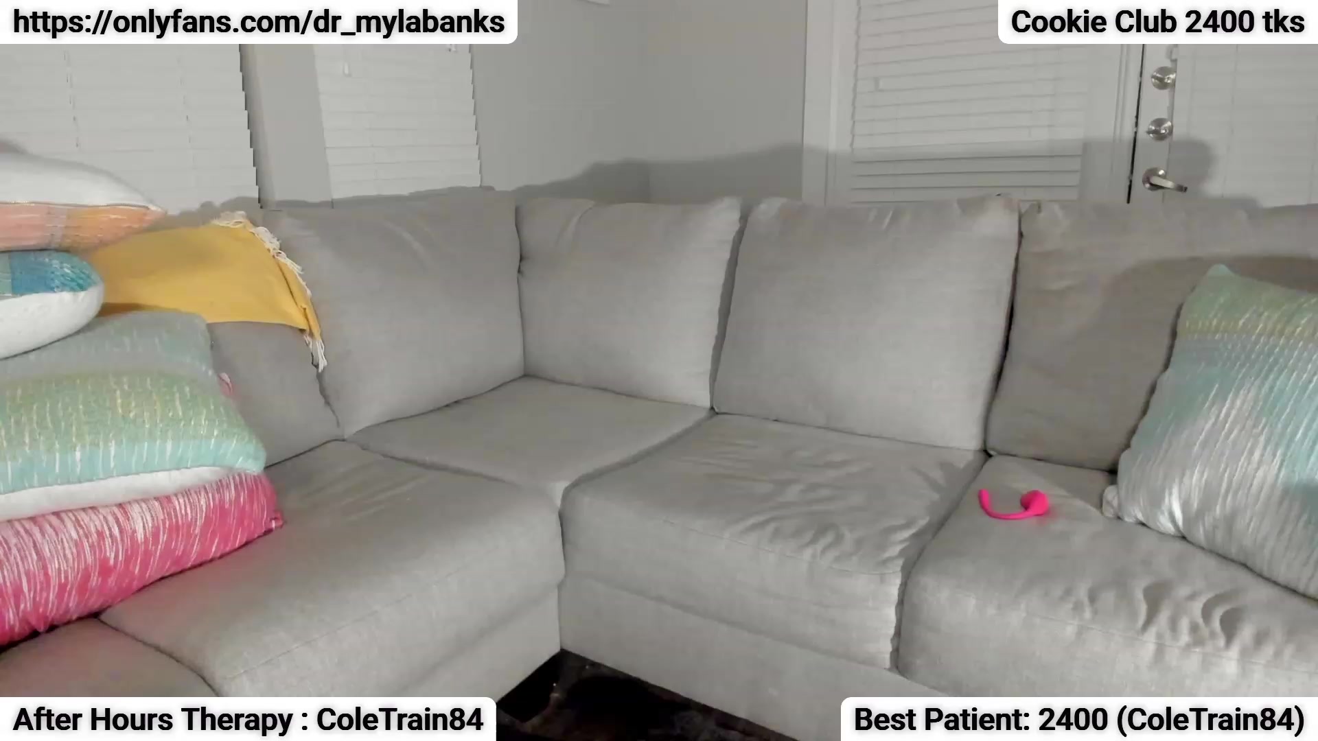 Gallery image thumbnail from Dr_MylaBanks's myfreecams stream on, 12/09/2022, 09:07 image 16 of 20