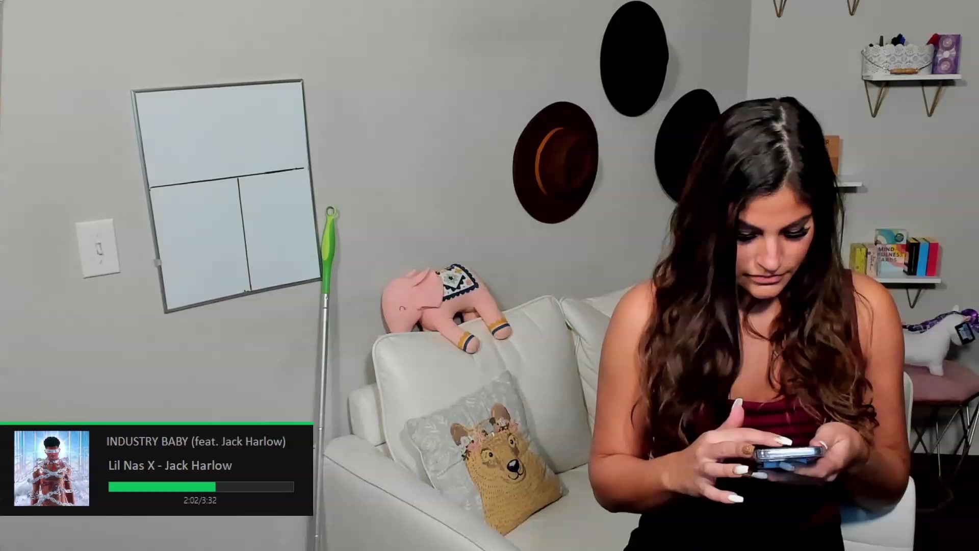 Gallery image thumbnail from Dr_MylaBanks's myfreecams stream on, 01/13/2023, 03:00 image 4 of 20