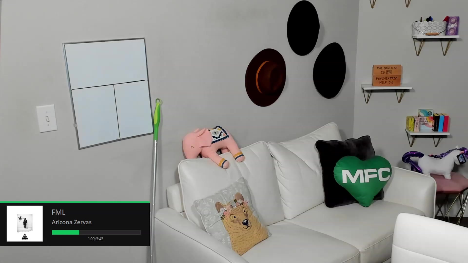 Gallery image thumbnail from Dr_MylaBanks's myfreecams stream on, 01/13/2023, 03:00 image 9 of 20