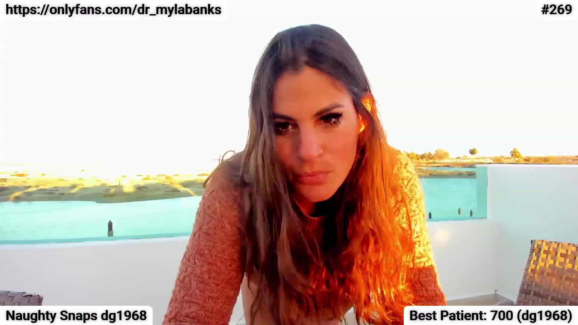Gallery image thumbnail from Dr_MylaBanks's myfreecams stream on, 01/21/2023, 01:32 image 4 of 20