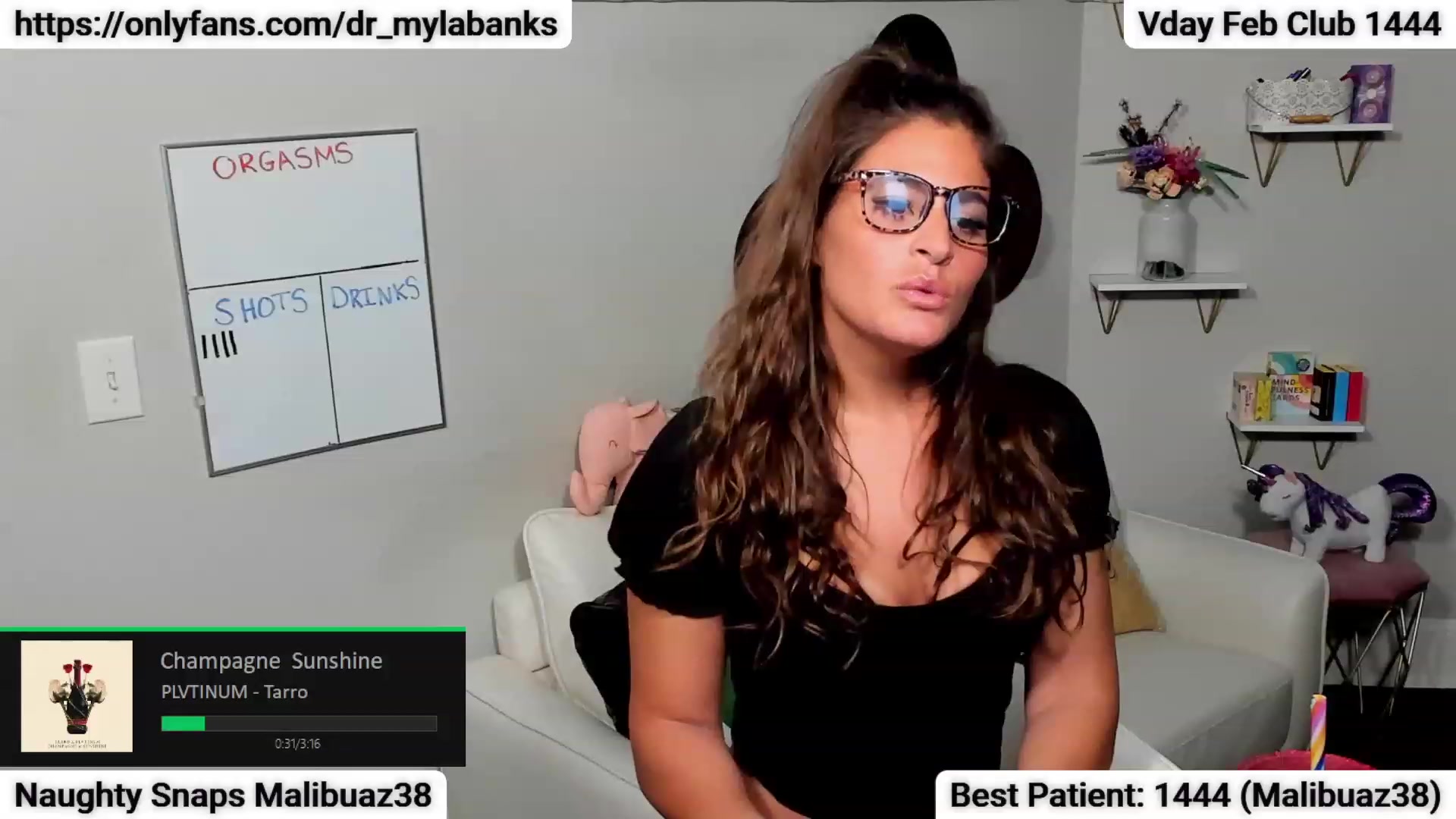 Gallery image thumbnail from Dr_MylaBanks's myfreecams stream on, 02/04/2023, 05:28 image 15 of 20