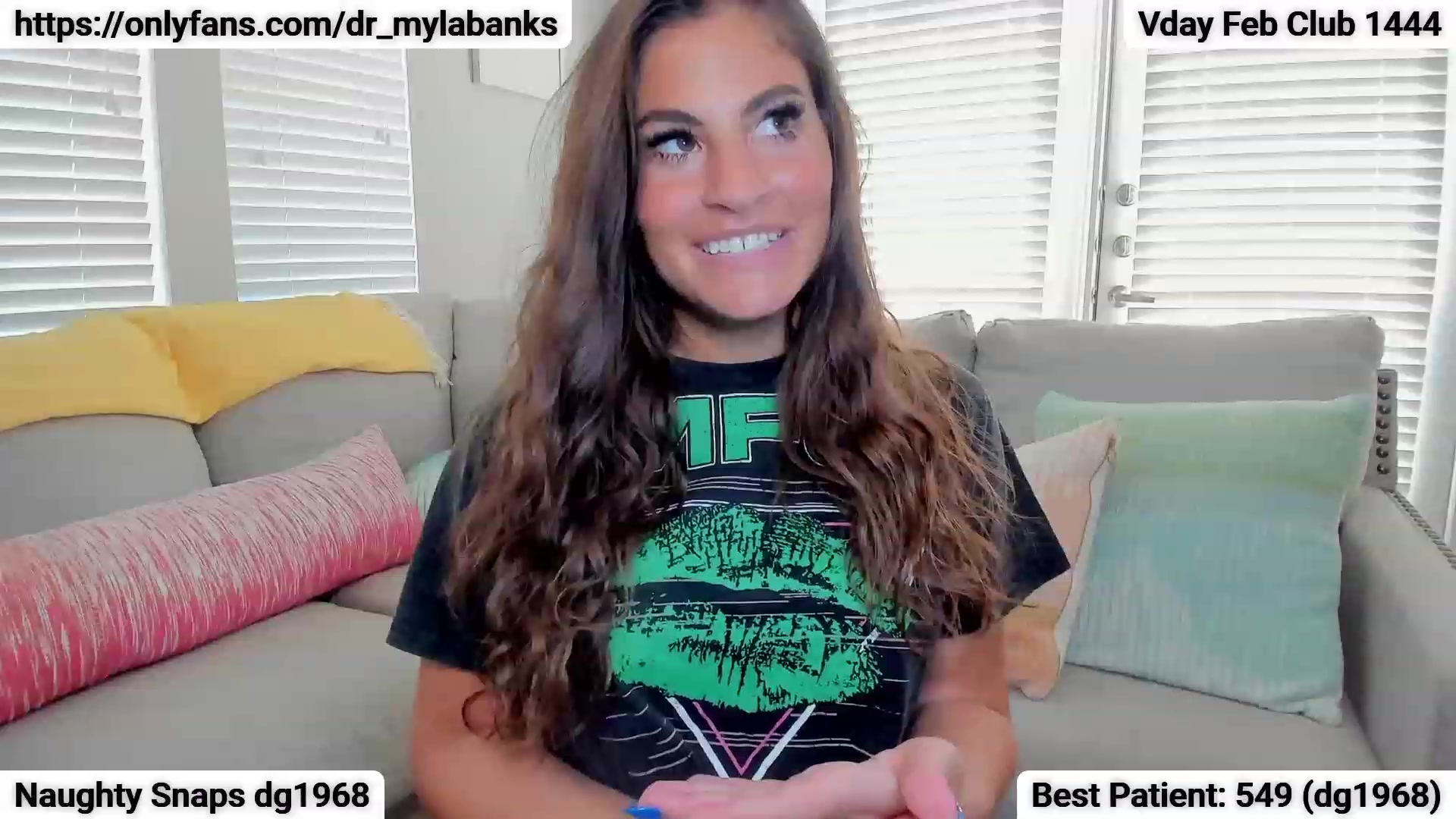 Gallery image thumbnail from Dr_MylaBanks's myfreecams stream on, 02/05/2023, 24:00 image 16 of 20