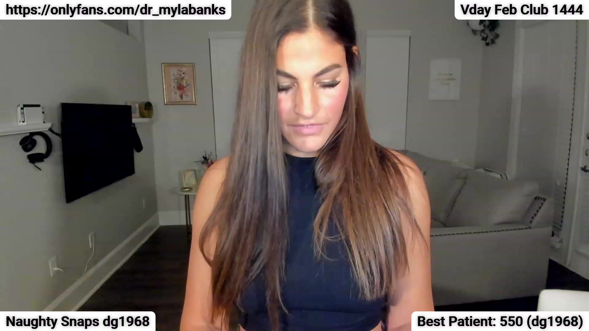 Gallery image thumbnail from Dr_MylaBanks's myfreecams stream on, 02/06/2023, 02:18 image 10 of 20
