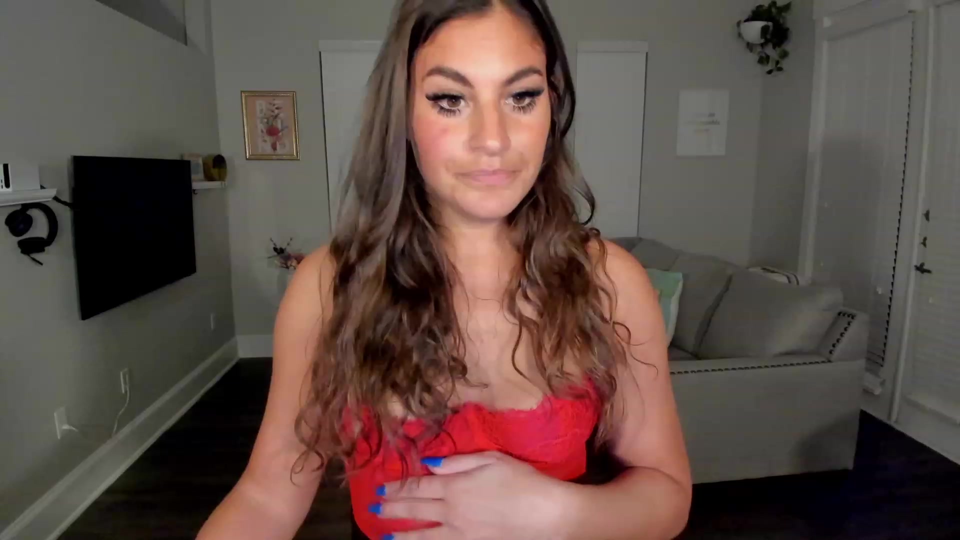 Gallery image thumbnail from Dr_MylaBanks's myfreecams stream on, 02/15/2023, 04:30 image 10 of 20