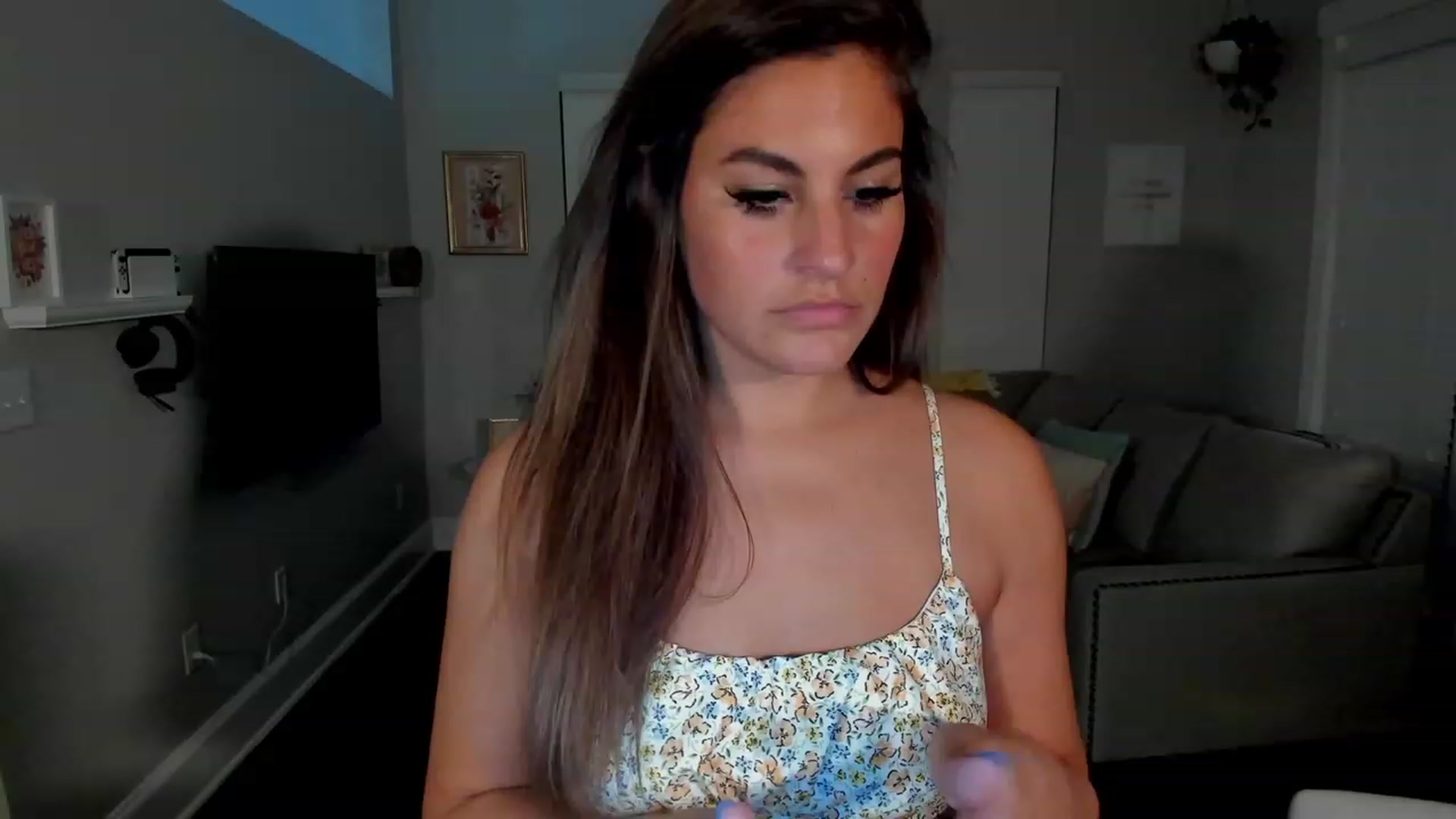 Gallery image thumbnail from Dr_MylaBanks's myfreecams stream on, 02/23/2023, 05:01 image 2 of 20
