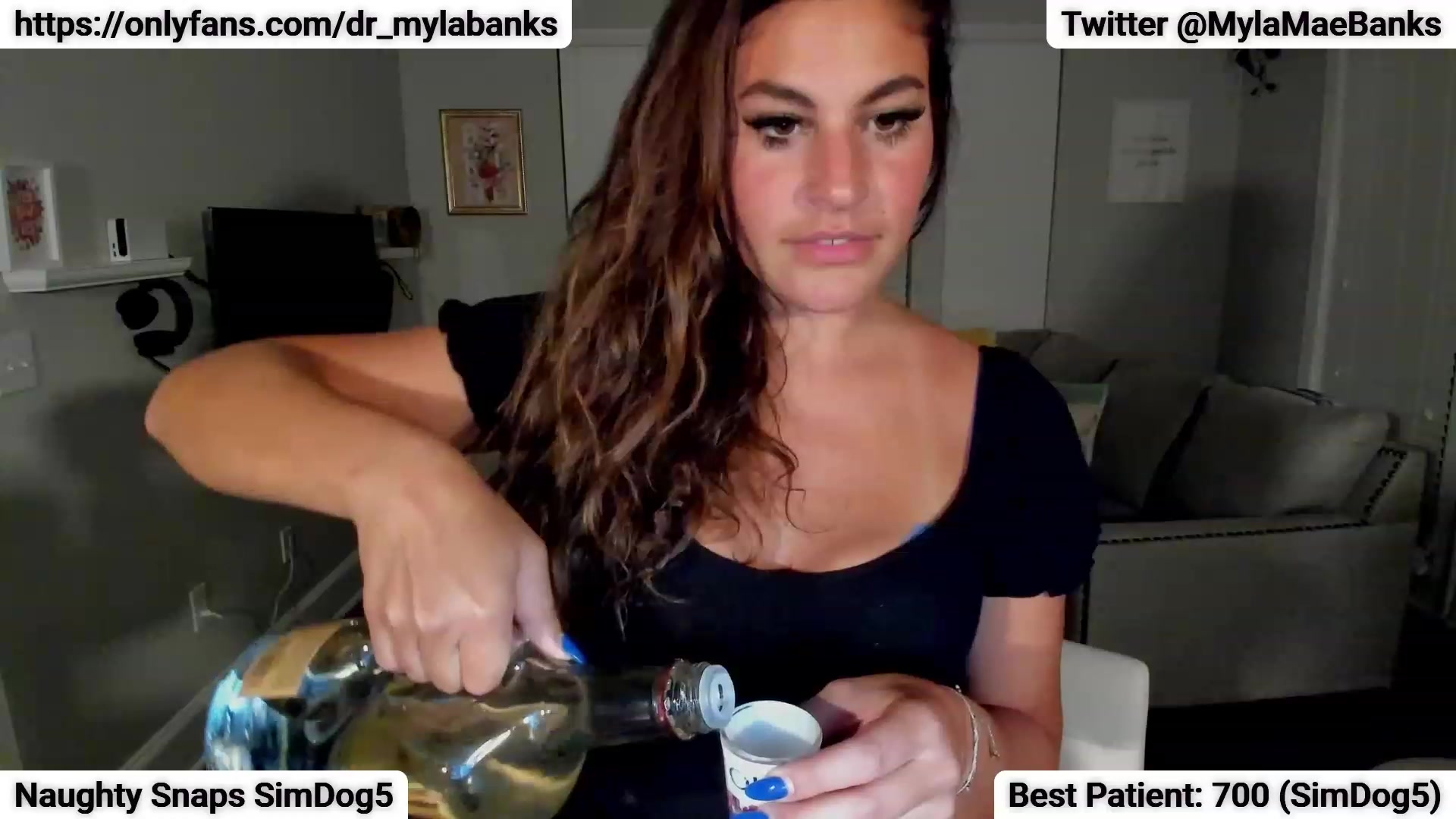 Gallery image thumbnail from Dr_MylaBanks's myfreecams stream on, 03/07/2023, 06:16 image 6 of 20