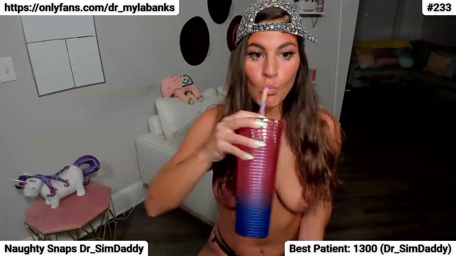 Gallery image thumbnail from Dr_MylaBanks's myfreecams stream on, 03/24/2023, 04:29 image 19 of 20