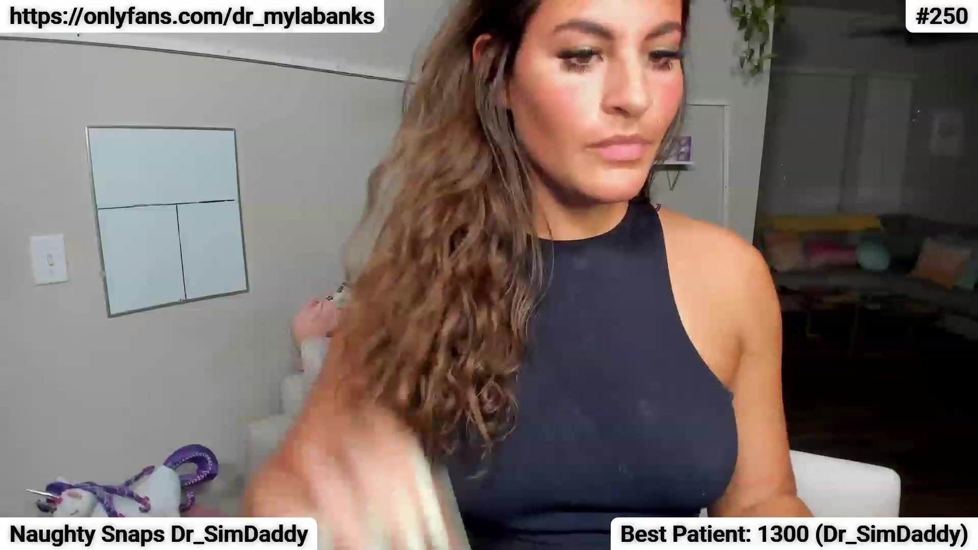 Gallery image thumbnail from Dr_MylaBanks's myfreecams stream on, 03/24/2023, 04:29 image 4 of 20
