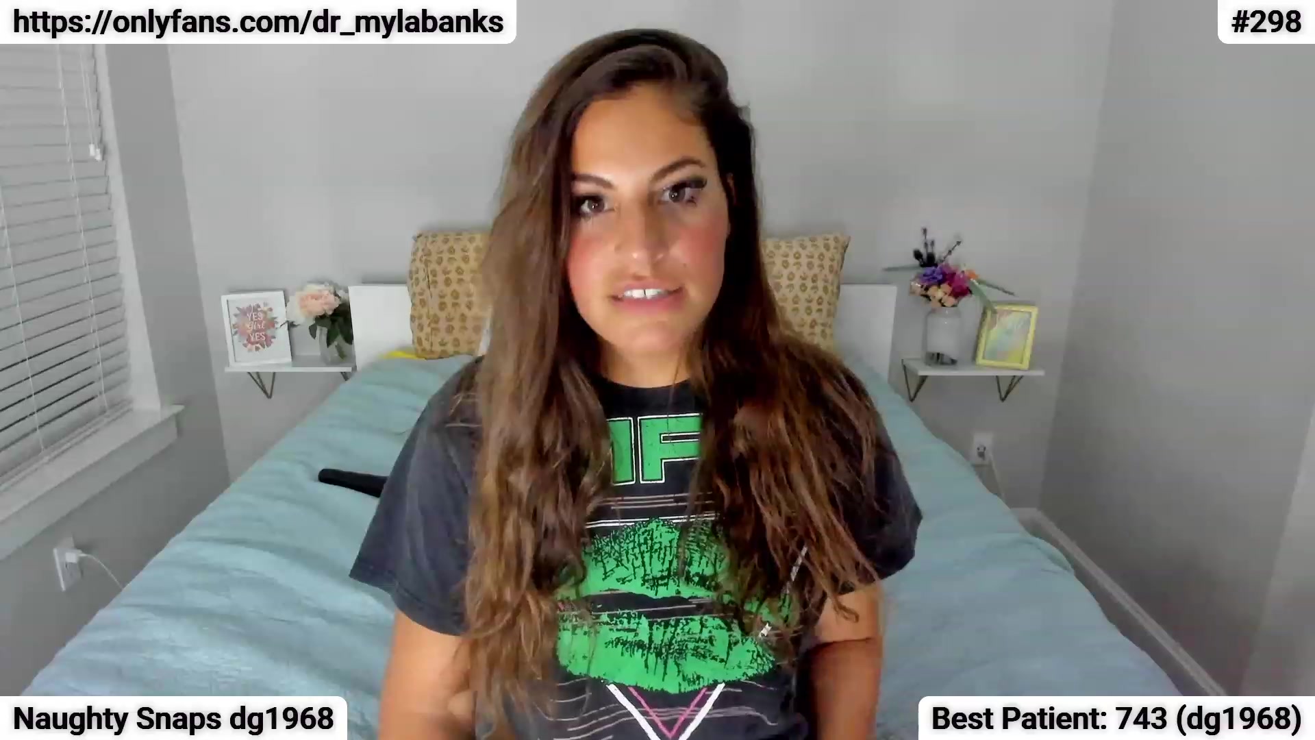 Gallery image thumbnail from Dr_MylaBanks's myfreecams stream on, 03/29/2023, 04:06 image 12 of 20