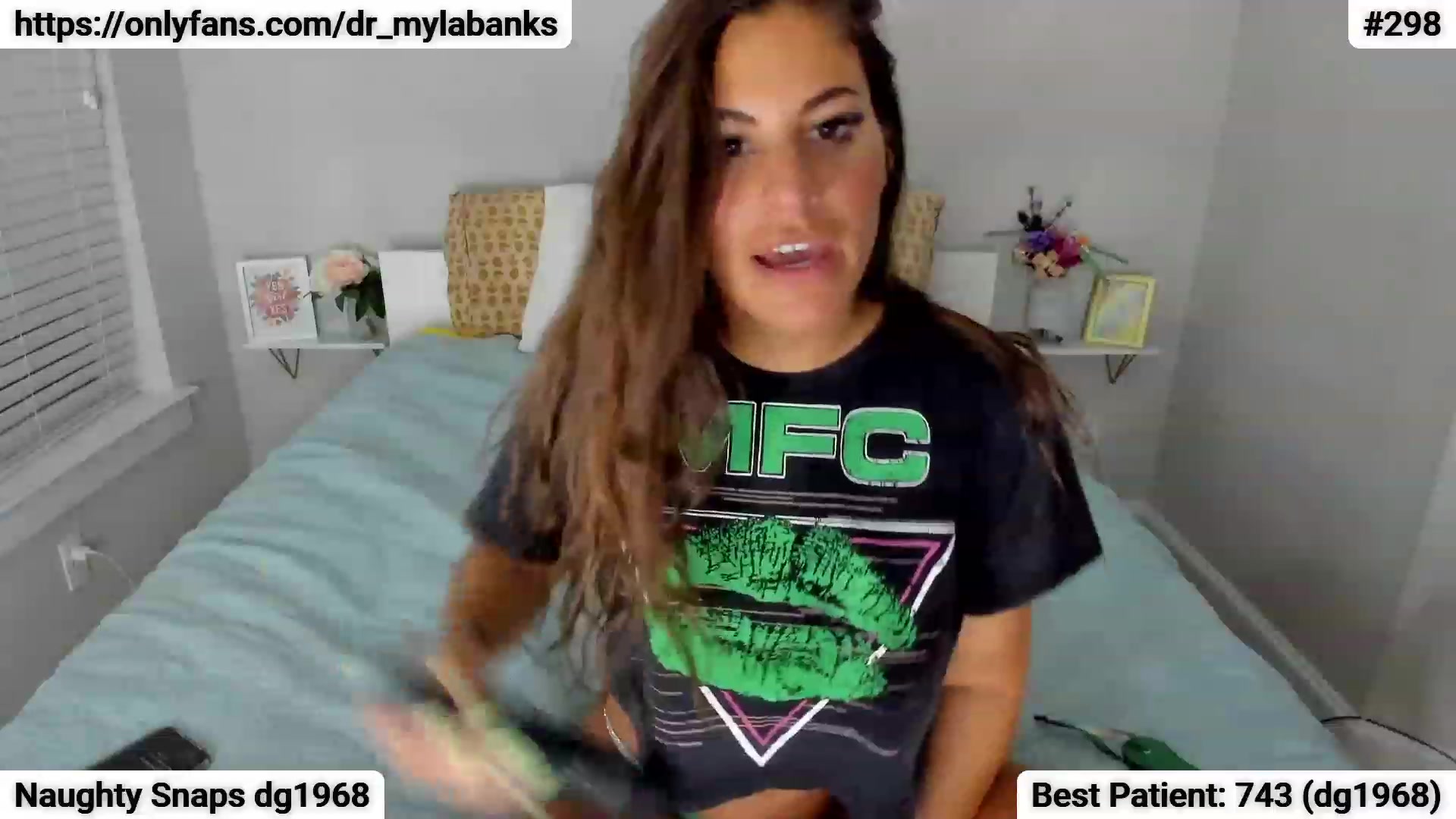 Gallery image thumbnail from Dr_MylaBanks's myfreecams stream on, 03/29/2023, 04:30 image 16 of 20