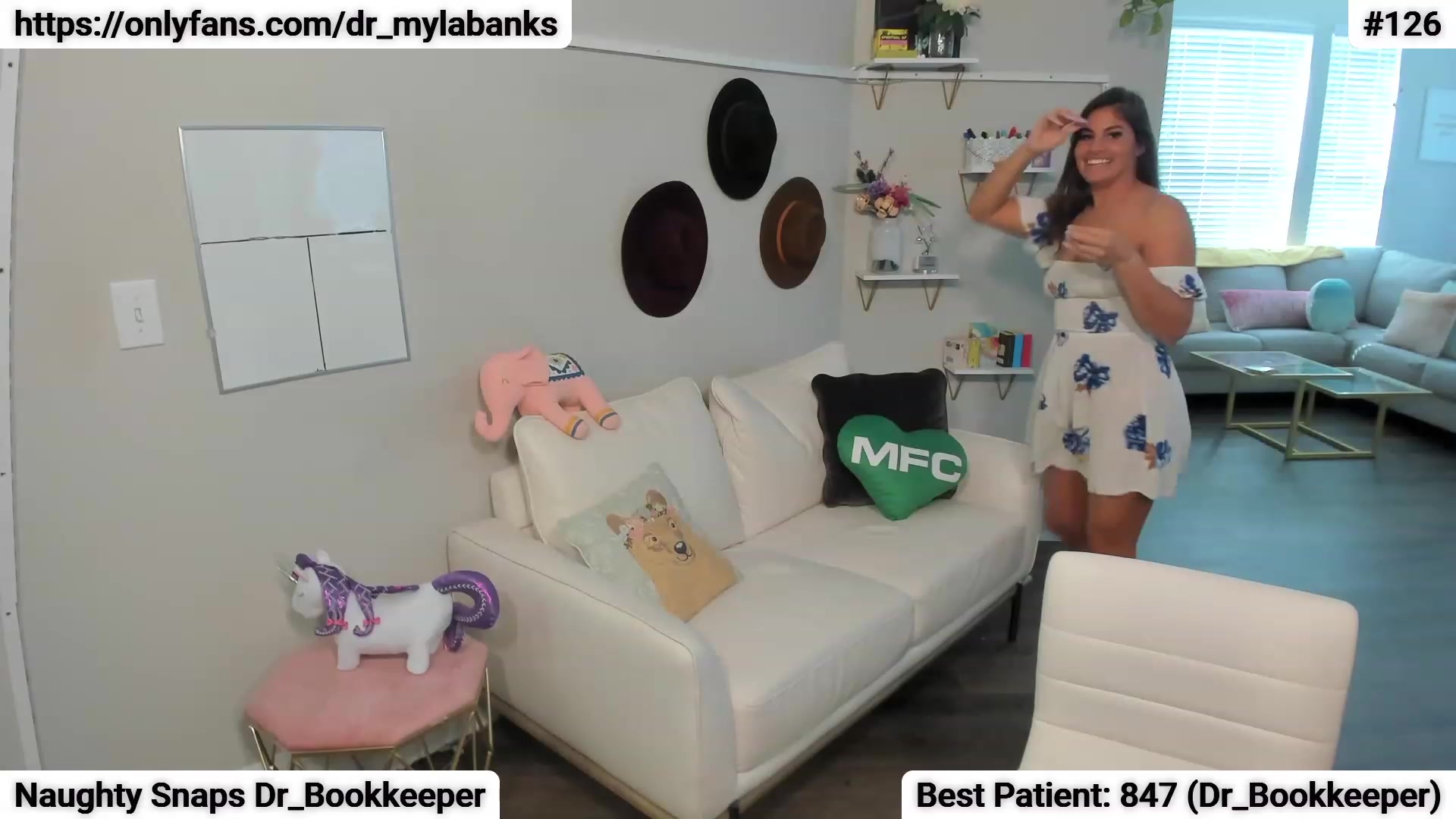 Gallery image thumbnail from Dr_MylaBanks's myfreecams stream on, 04/18/2023, 16:14 image 13 of 20