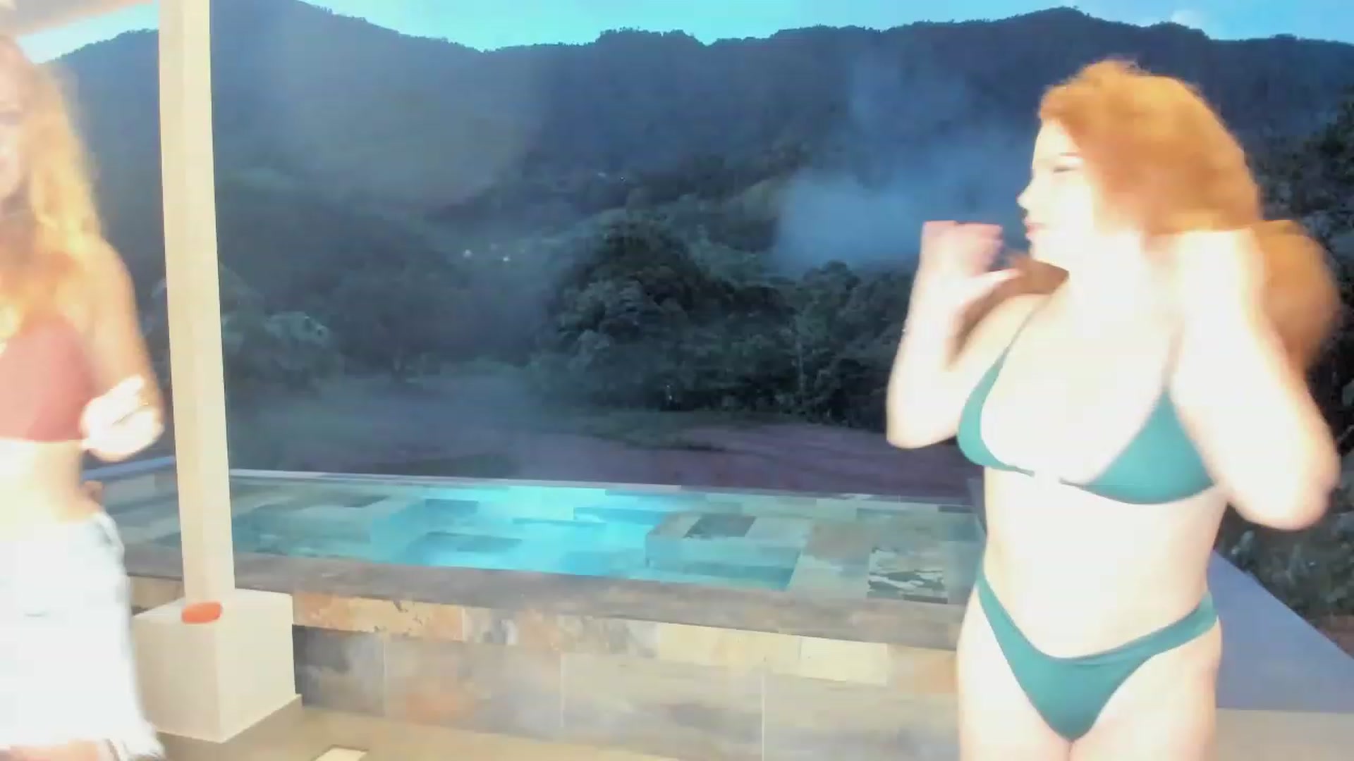 Gallery image thumbnail from Dr_MylaBanks's myfreecams stream on, 05/24/2023, 01:17 image 8 of 20