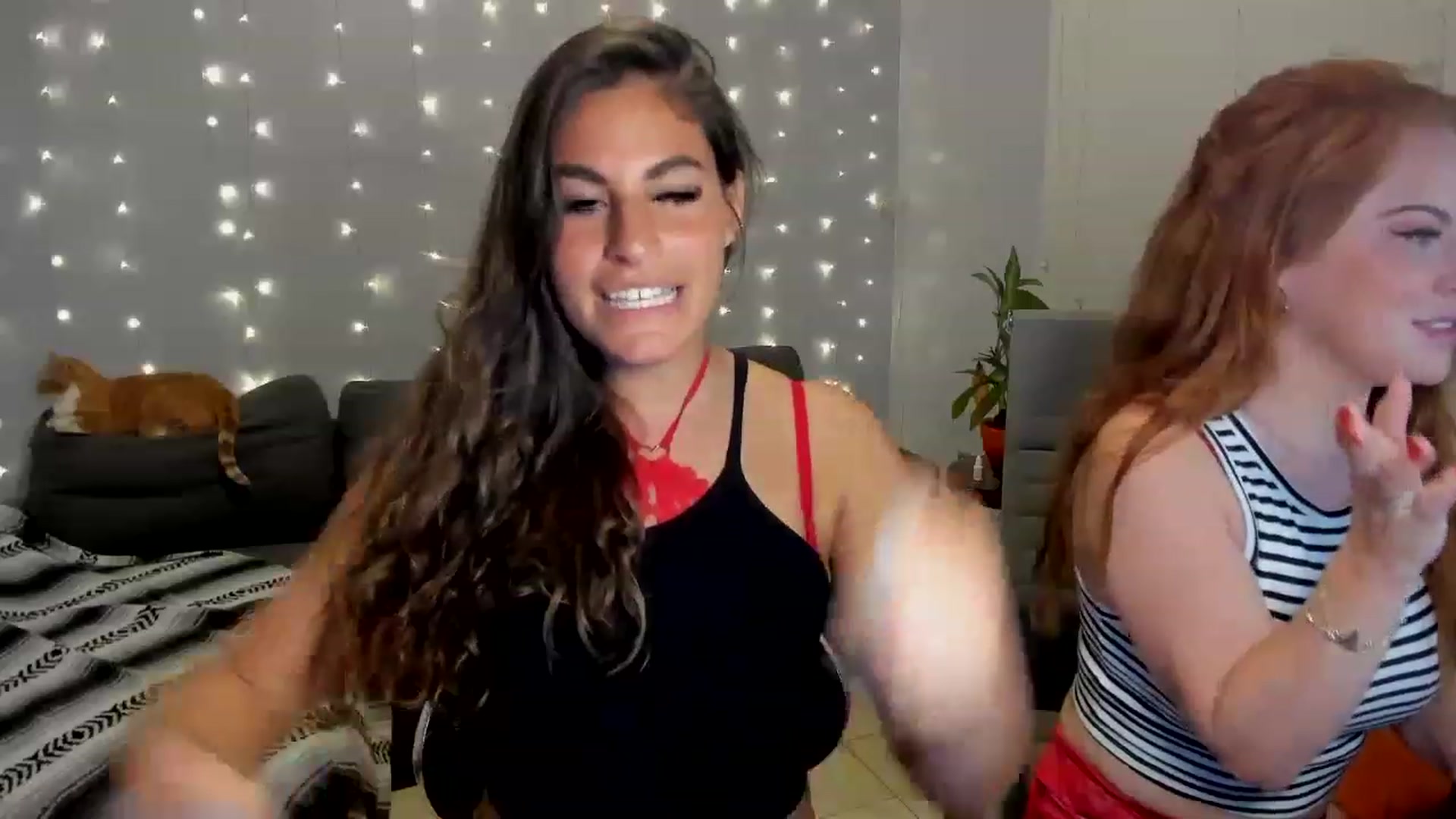 Gallery image thumbnail from Dr_MylaBanks's myfreecams stream on, 05/27/2023, 05:12 image 7 of 20