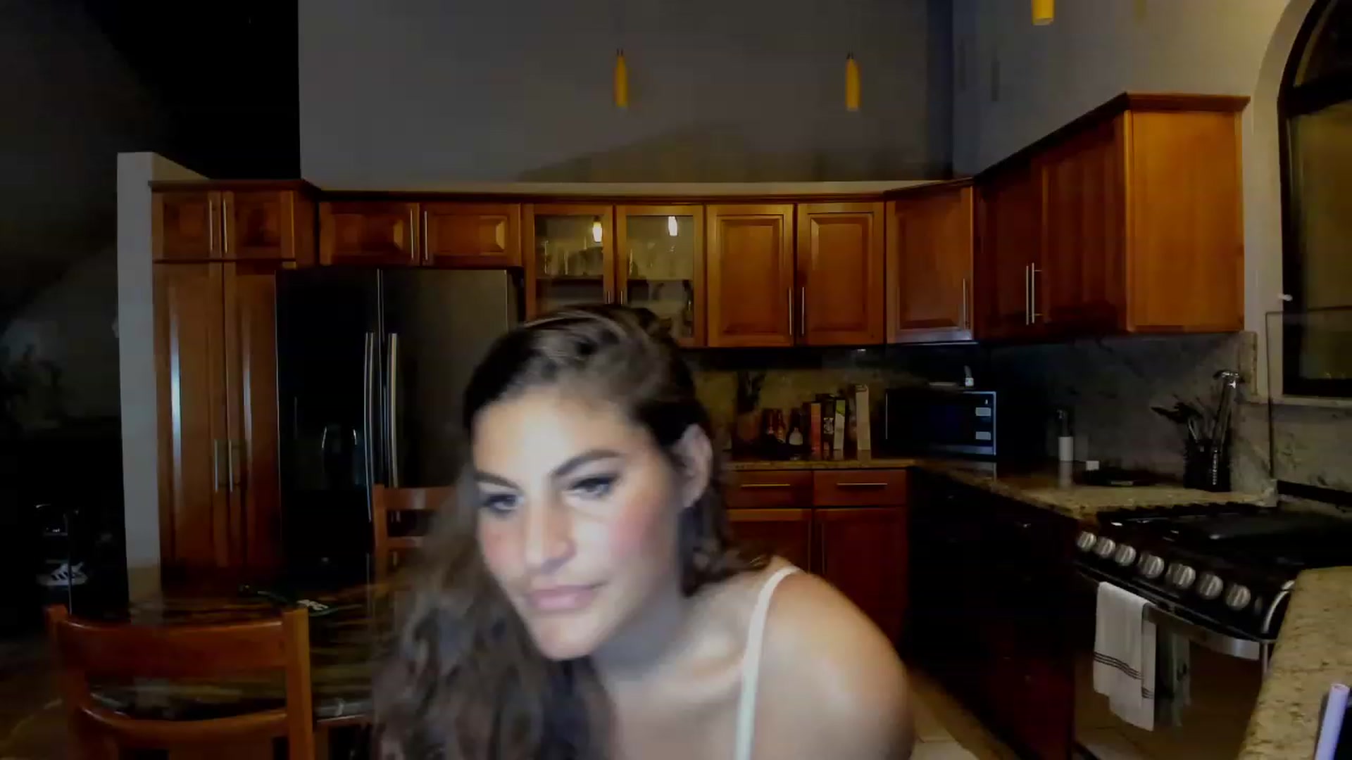 Gallery image thumbnail from Dr_MylaBanks's myfreecams stream on, 06/01/2023, 06:35 image 8 of 20