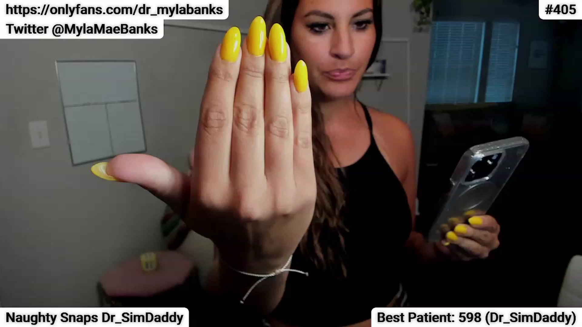 Gallery image thumbnail from Dr_MylaBanks's myfreecams stream on, 06/14/2023, 01:53 image 4 of 20