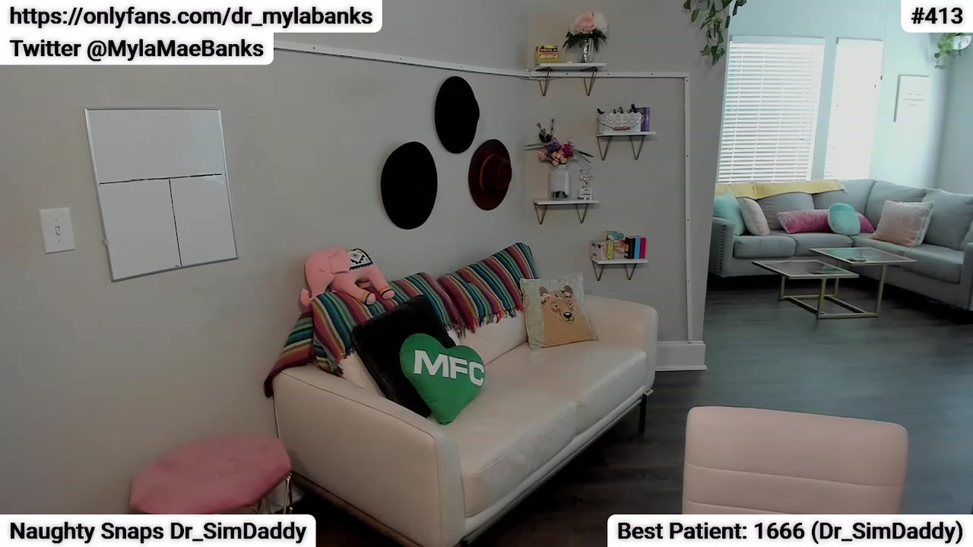 Gallery image thumbnail from Dr_MylaBanks's myfreecams stream on, 06/29/2023, 24:08 image 14 of 20