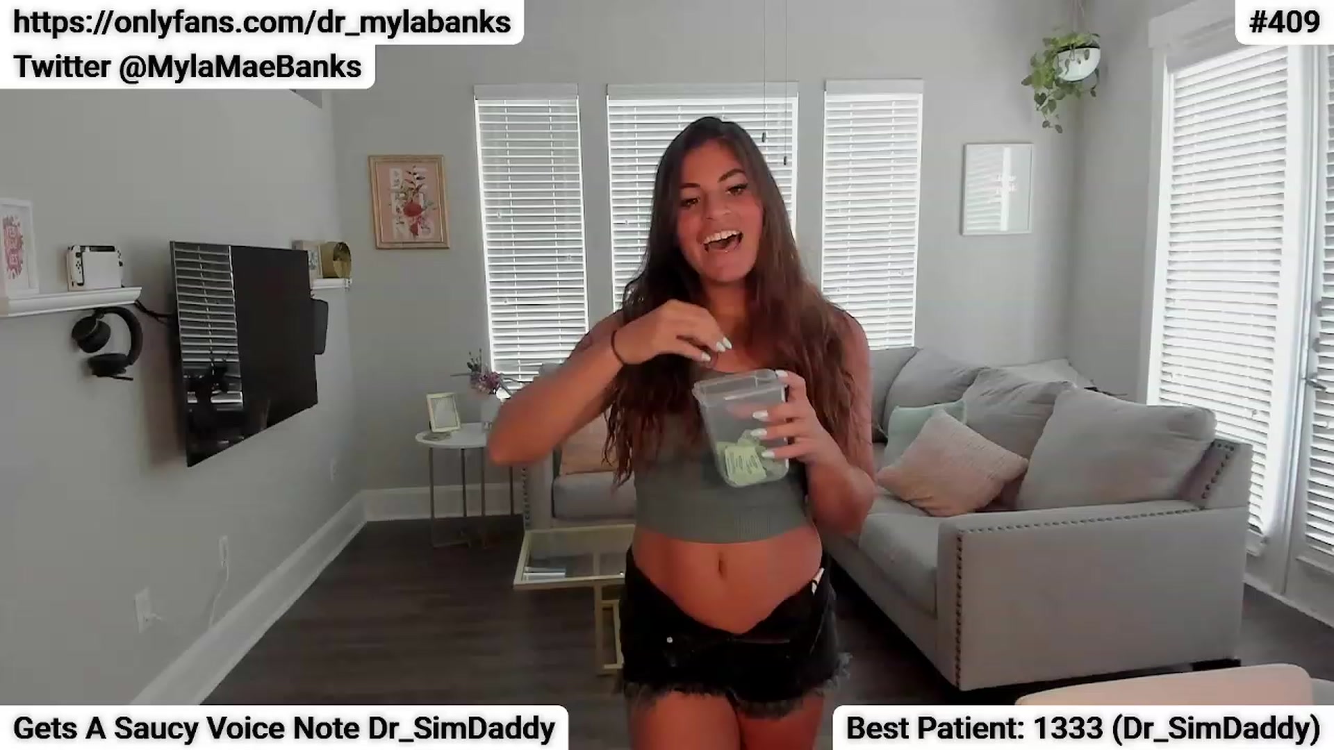Gallery image thumbnail from Dr_MylaBanks's myfreecams stream on, 07/16/2023, 20:04 image 8 of 20