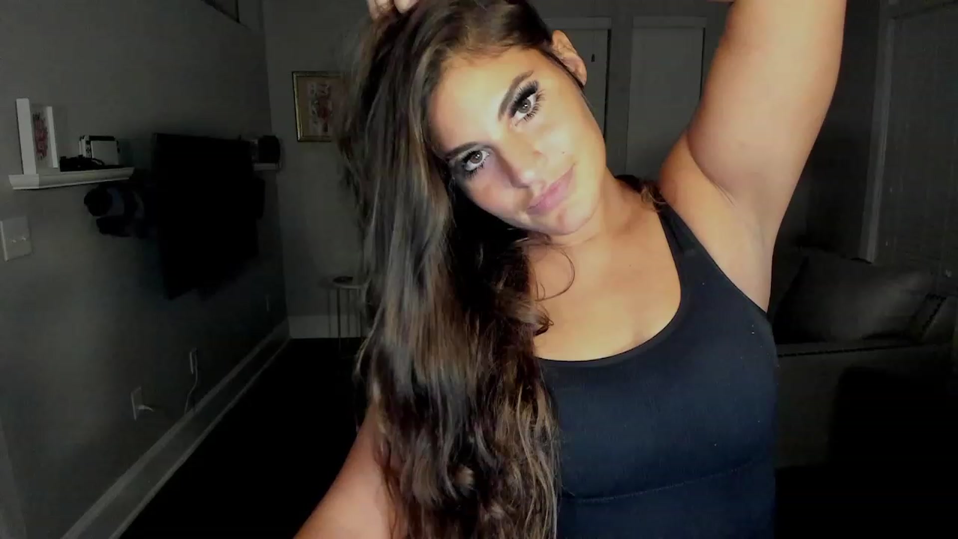 Gallery image thumbnail from Dr_MylaBanks's myfreecams stream on, 07/22/2023, 02:45 image 1 of 20