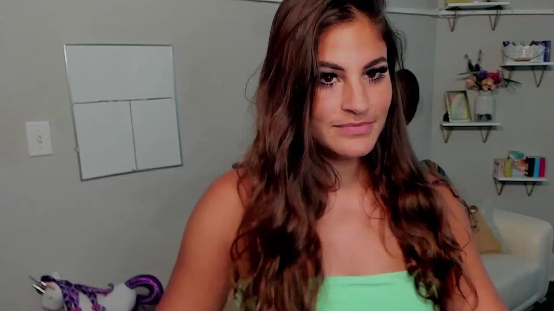 Gallery image thumbnail from Dr_MylaBanks's myfreecams stream on, 07/26/2023, 18:33 image 2 of 20