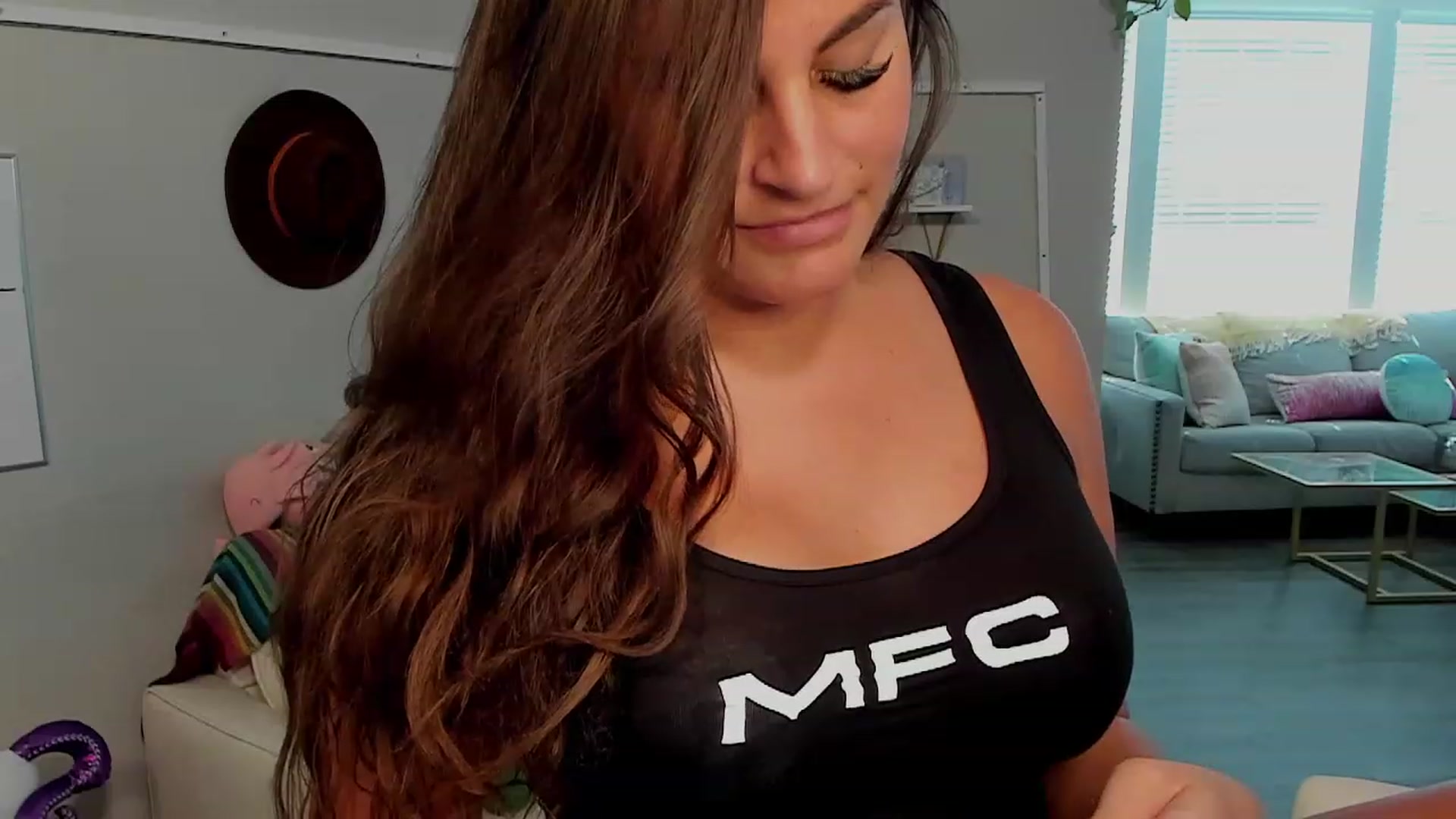 Gallery image thumbnail from Dr_MylaBanks's myfreecams stream on, 09/05/2023, 17:03 image 4 of 20
