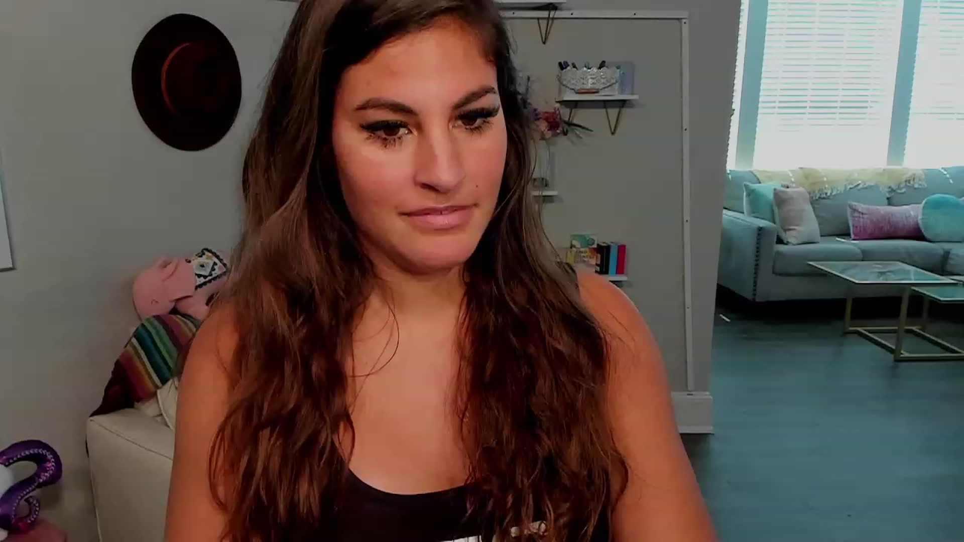 Gallery image thumbnail from Dr_MylaBanks's myfreecams stream on, 09/05/2023, 18:50 image 3 of 20