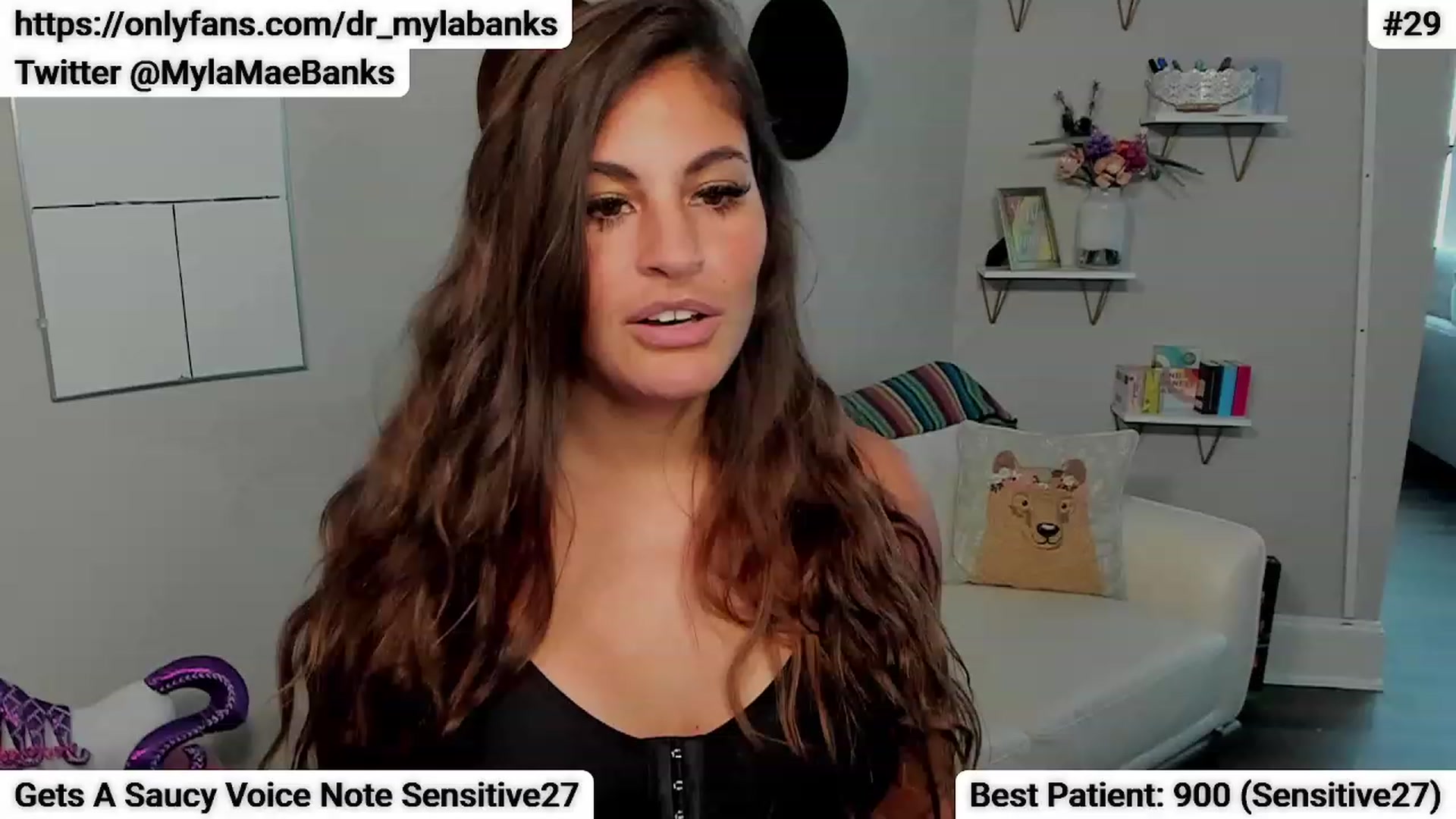 Gallery image thumbnail from Dr_MylaBanks's myfreecams stream on, 09/07/2023, 16:38 image 13 of 20