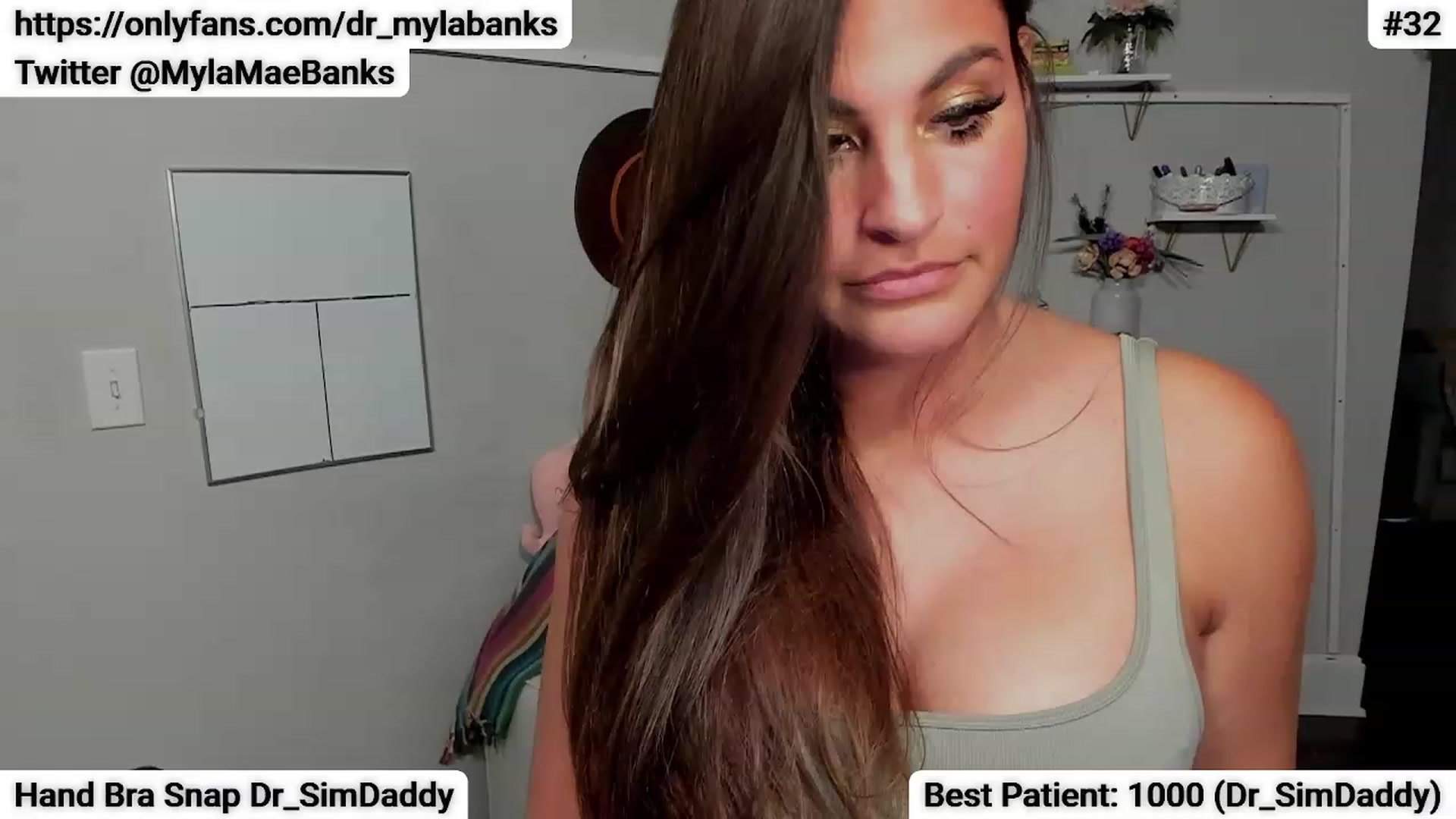 Gallery image thumbnail from Dr_MylaBanks's myfreecams stream on, 09/15/2023, 03:44 image 17 of 20
