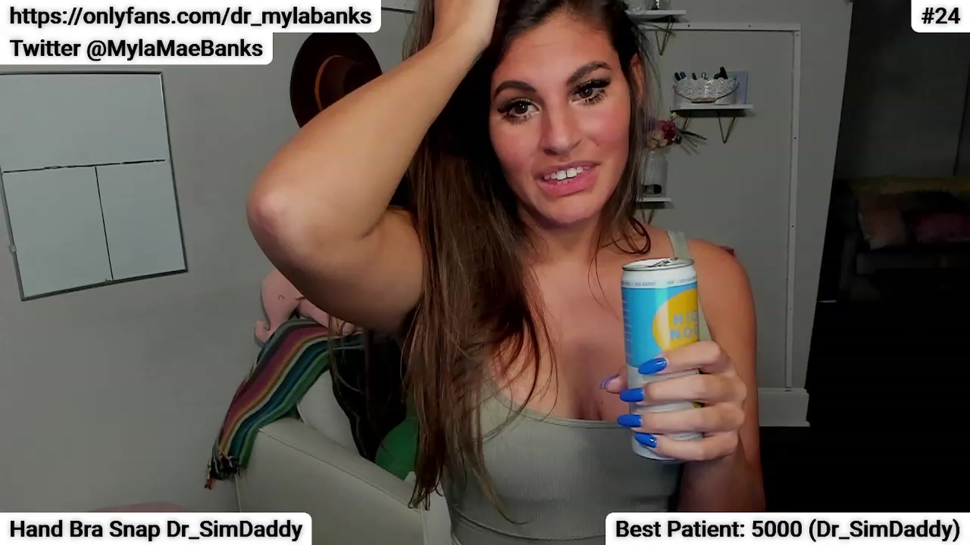 Gallery image thumbnail from Dr_MylaBanks's myfreecams stream on, 09/15/2023, 07:25 image 16 of 20
