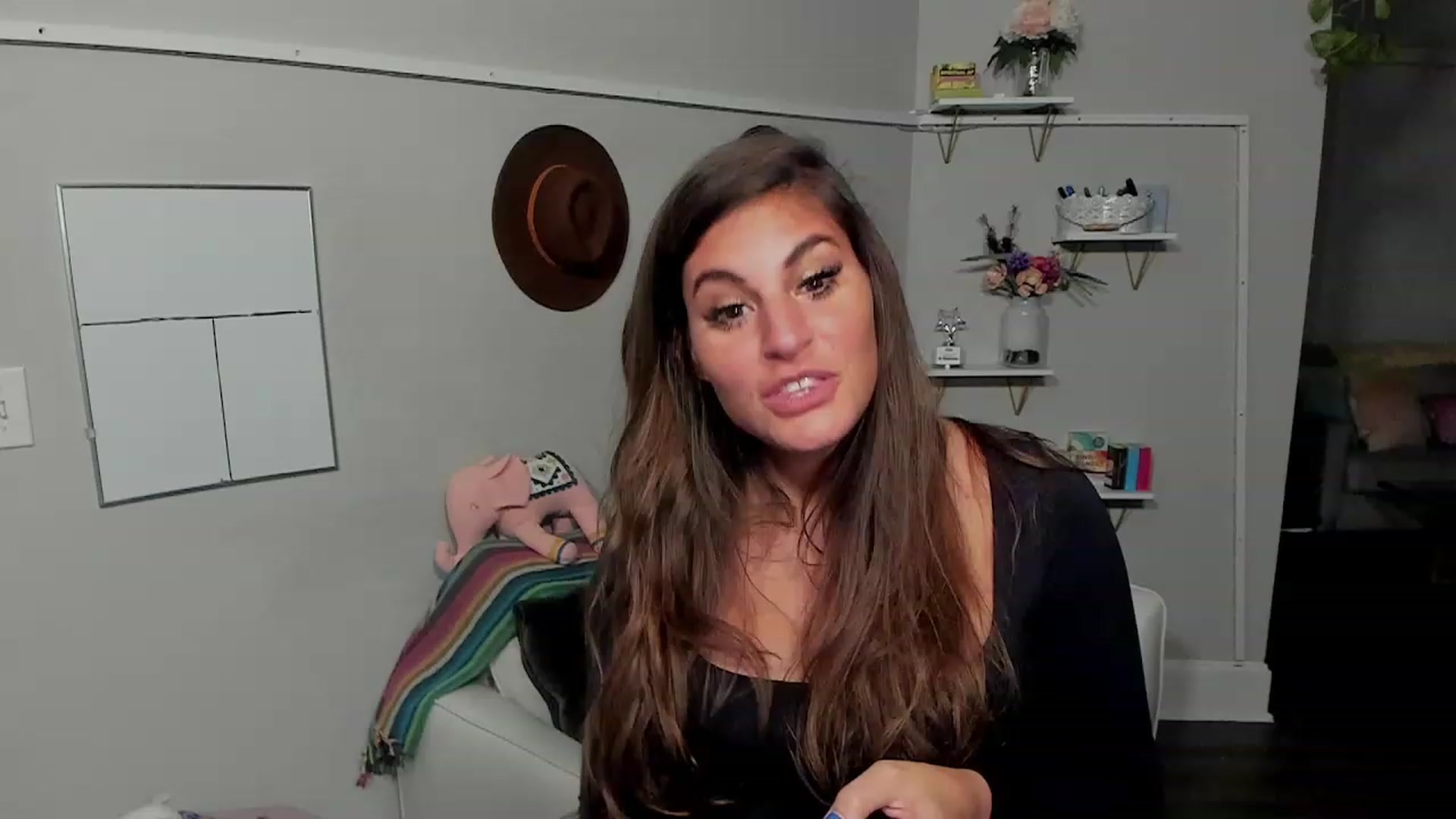Gallery image thumbnail from Dr_MylaBanks's myfreecams stream on, 09/16/2023, 03:21 image 10 of 20