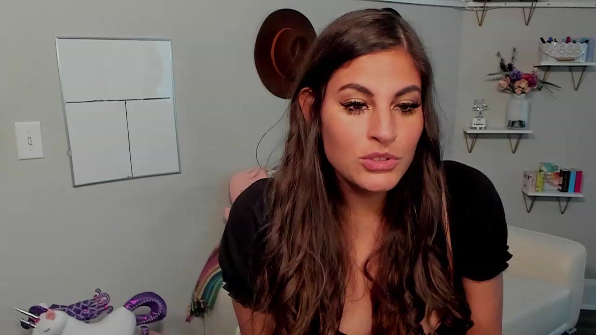 Gallery image thumbnail from Dr_MylaBanks's myfreecams stream on, 09/16/2023, 22:44 image 1 of 20
