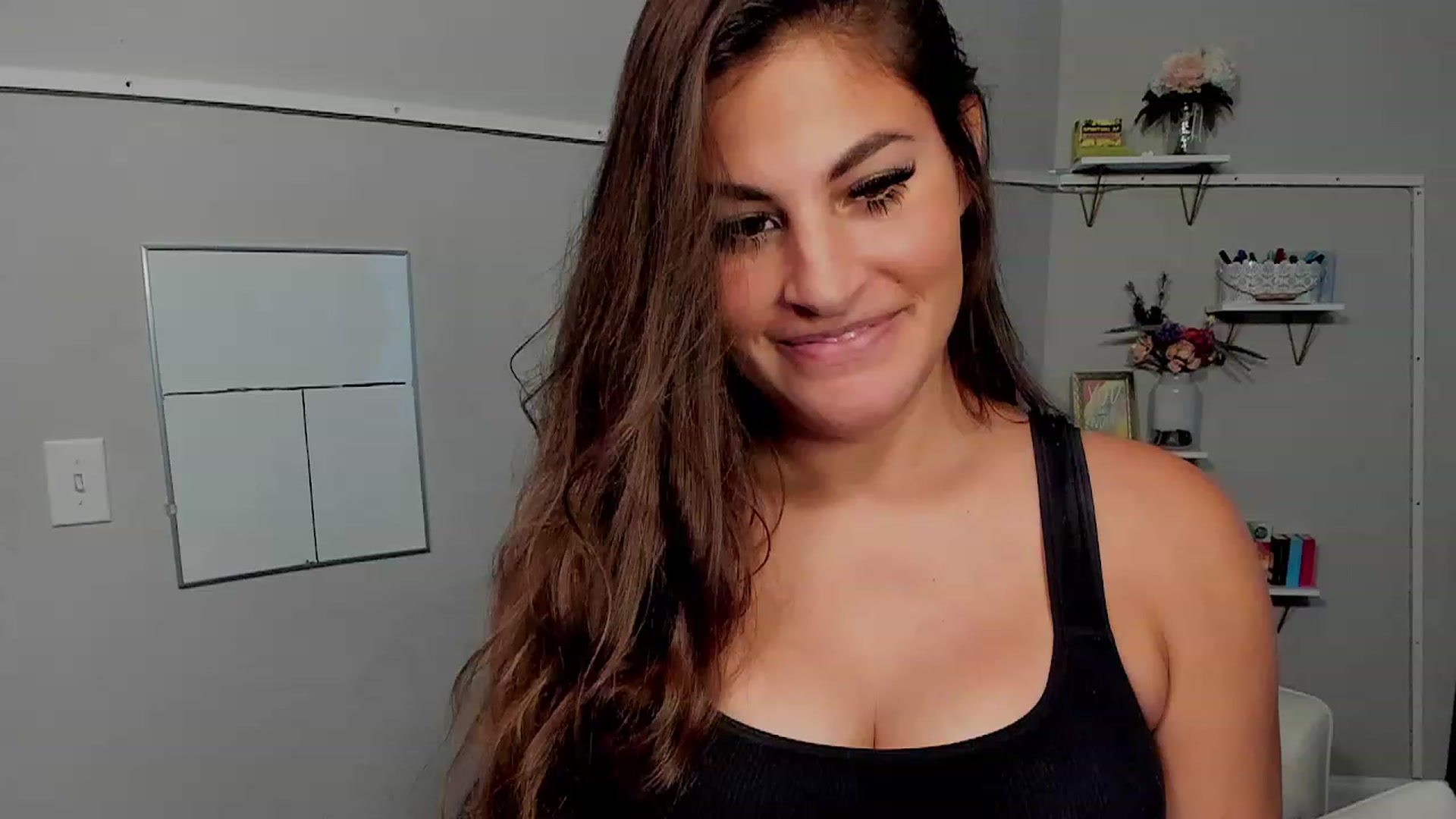 Gallery image thumbnail from Dr_MylaBanks's myfreecams stream on, 09/20/2023, 16:43 image 9 of 20