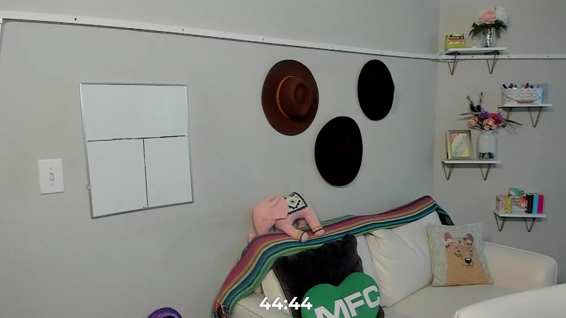 Gallery image thumbnail from Dr_MylaBanks's myfreecams stream on, 09/26/2023, 20:33 image 9 of 20