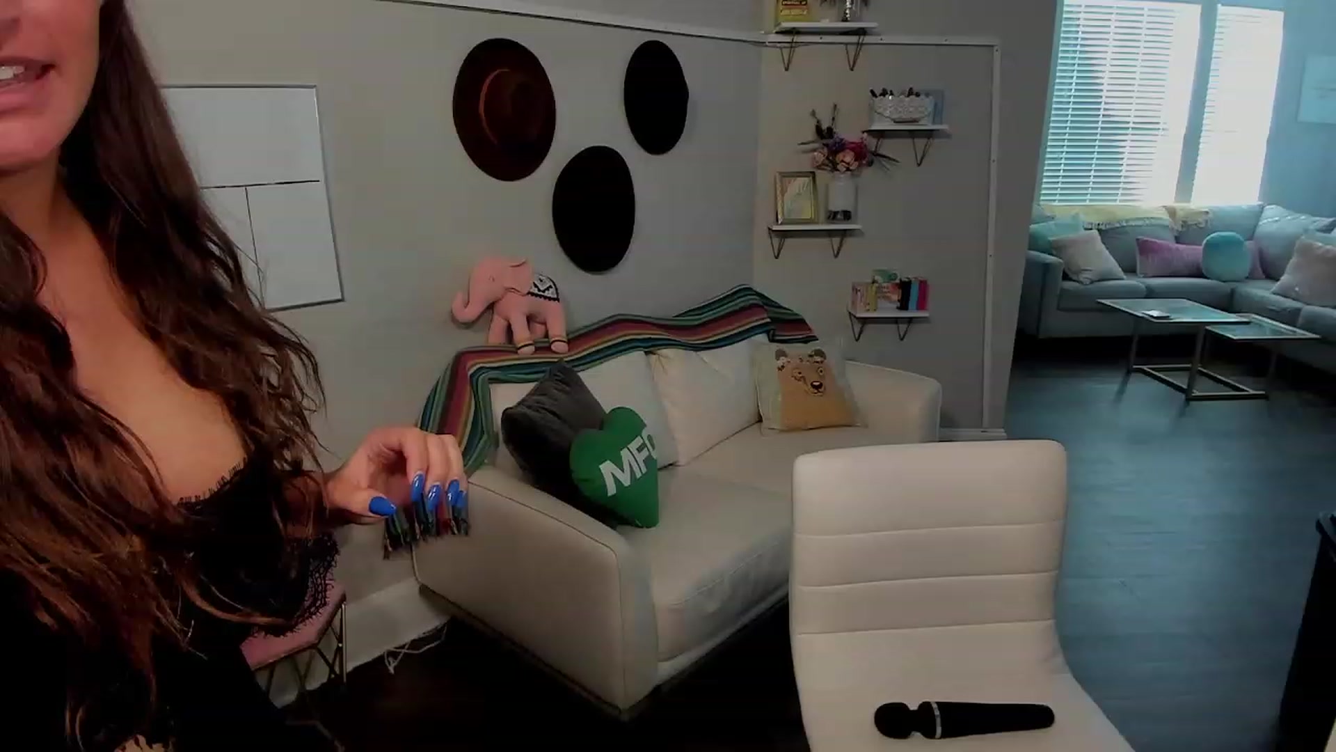 Gallery image thumbnail from Dr_MylaBanks's myfreecams stream on, 09/27/2023, 16:50 image 3 of 20