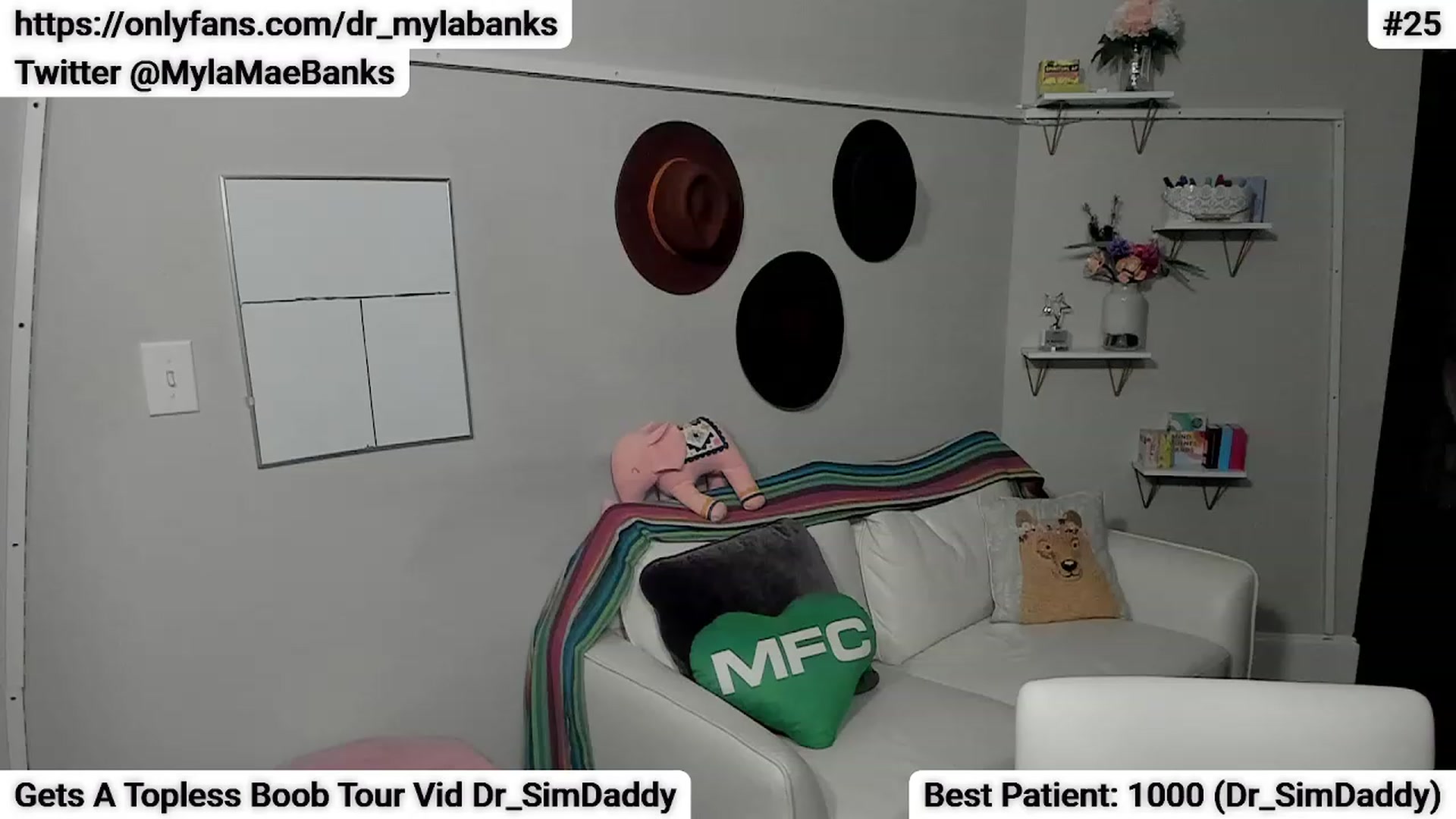 Gallery image thumbnail from Dr_MylaBanks's myfreecams stream on, 09/29/2023, 01:37 image 11 of 20
