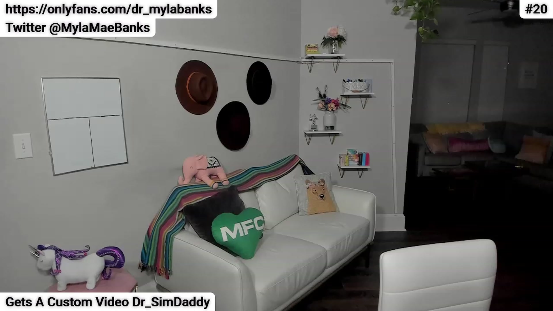 Gallery image thumbnail from Dr_MylaBanks's myfreecams stream on, 10/01/2023, 06:54 image 6 of 20