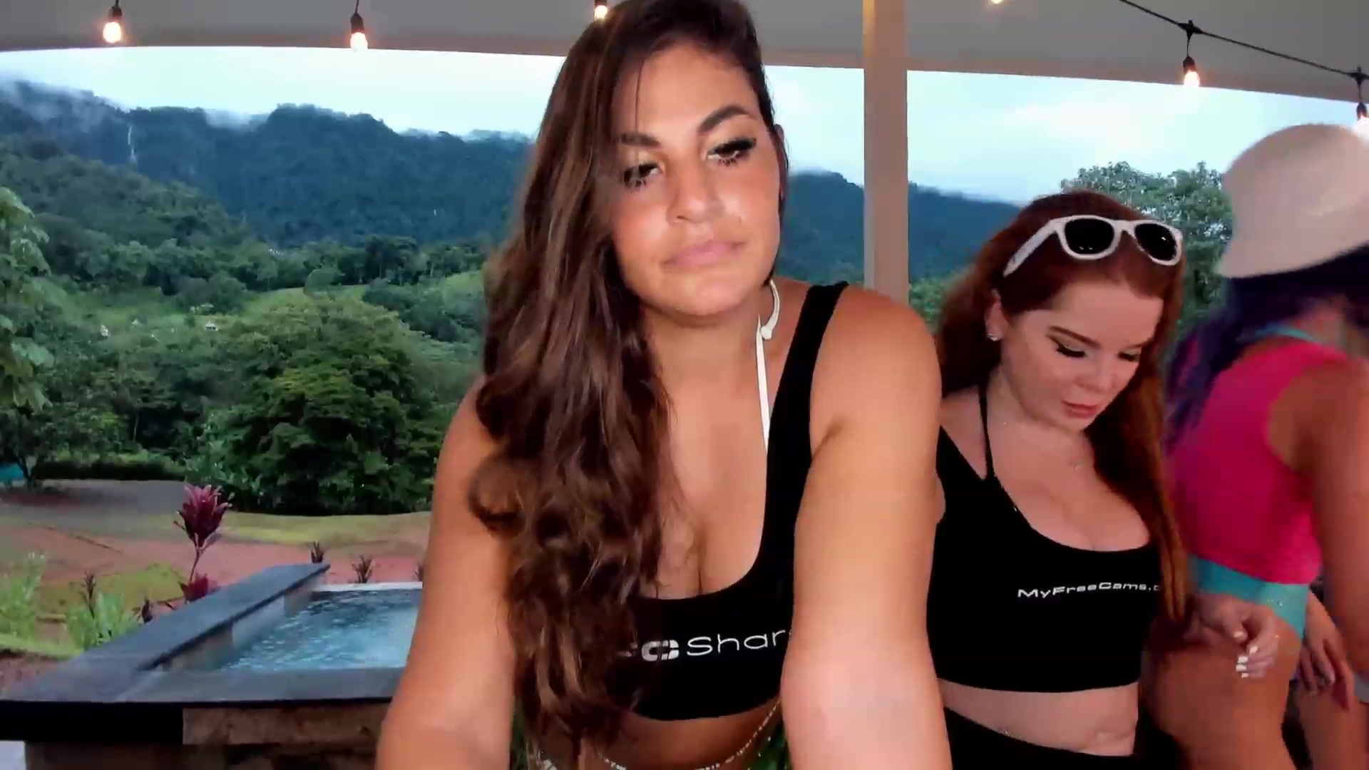 Gallery image thumbnail from Dr_MylaBanks's myfreecams stream on, 10/10/2023, 22:56 image 8 of 20