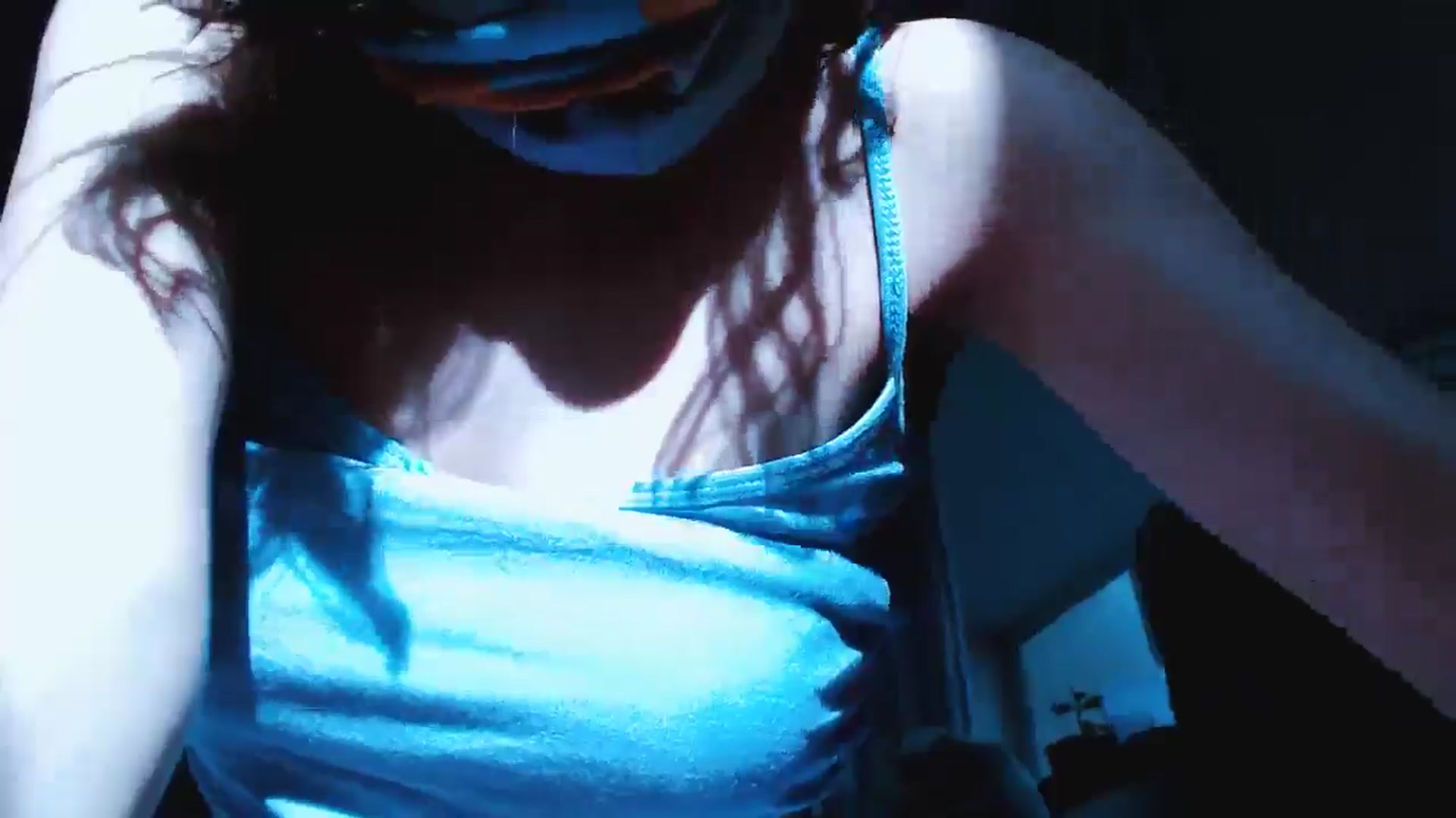 Gallery image thumbnail from DraGoldFlyy's myfreecams stream on, 04/26/2026, 12:40 image 16 of 20