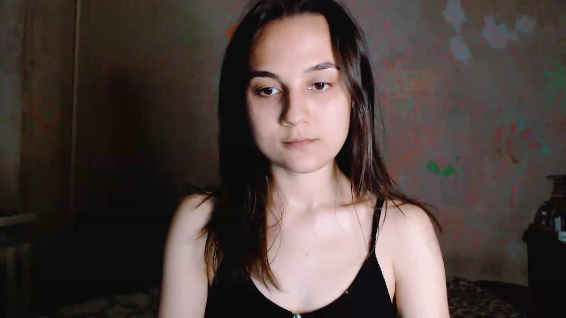 Gallery image thumbnail from DraGoldFlyy's myfreecams stream on, 08/06/2026, 18:46 image 17 of 20