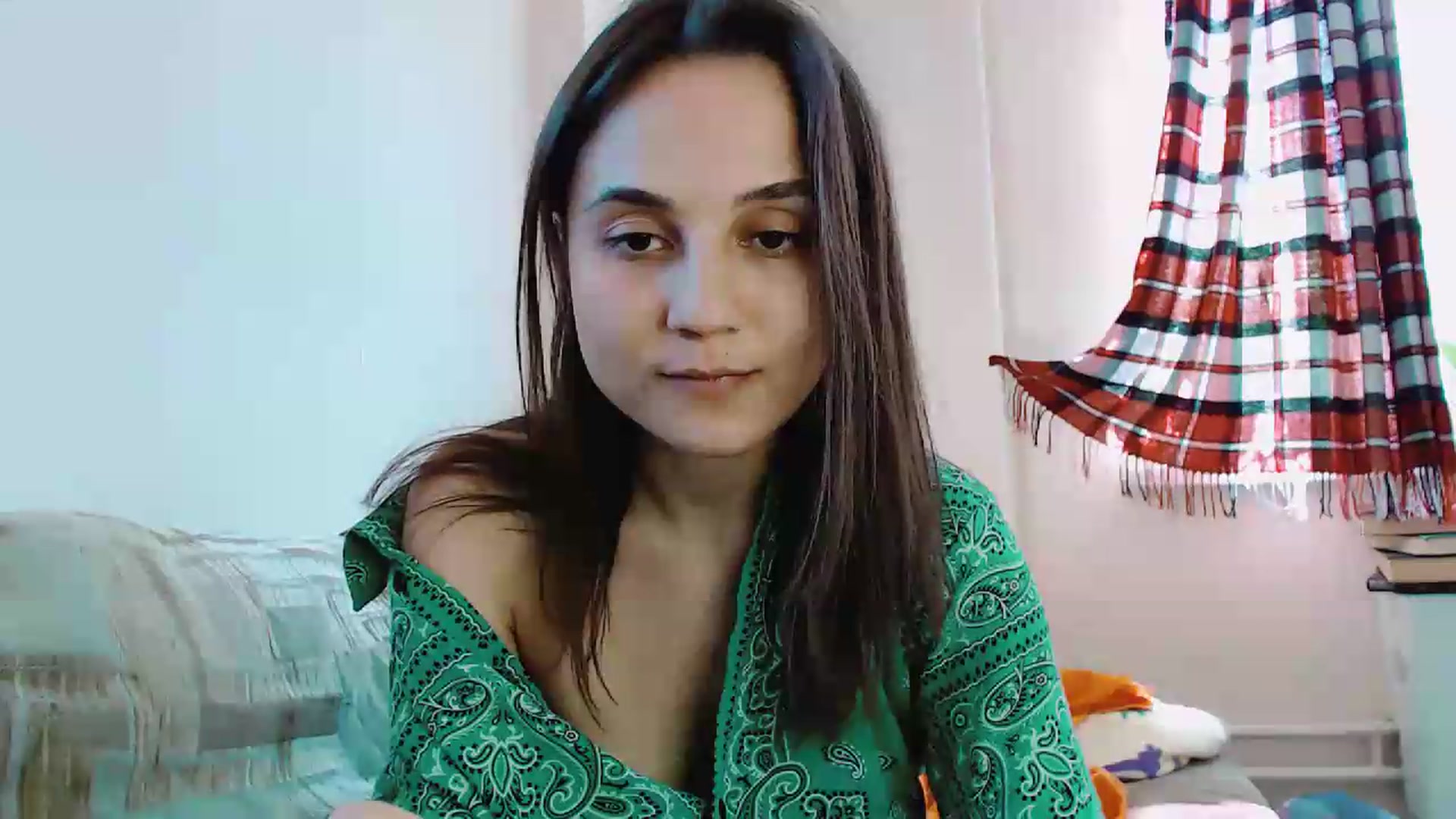 Gallery image thumbnail from DraGoldFlyy's myfreecams stream on, 08/14/2026, 10:45 image 13 of 20