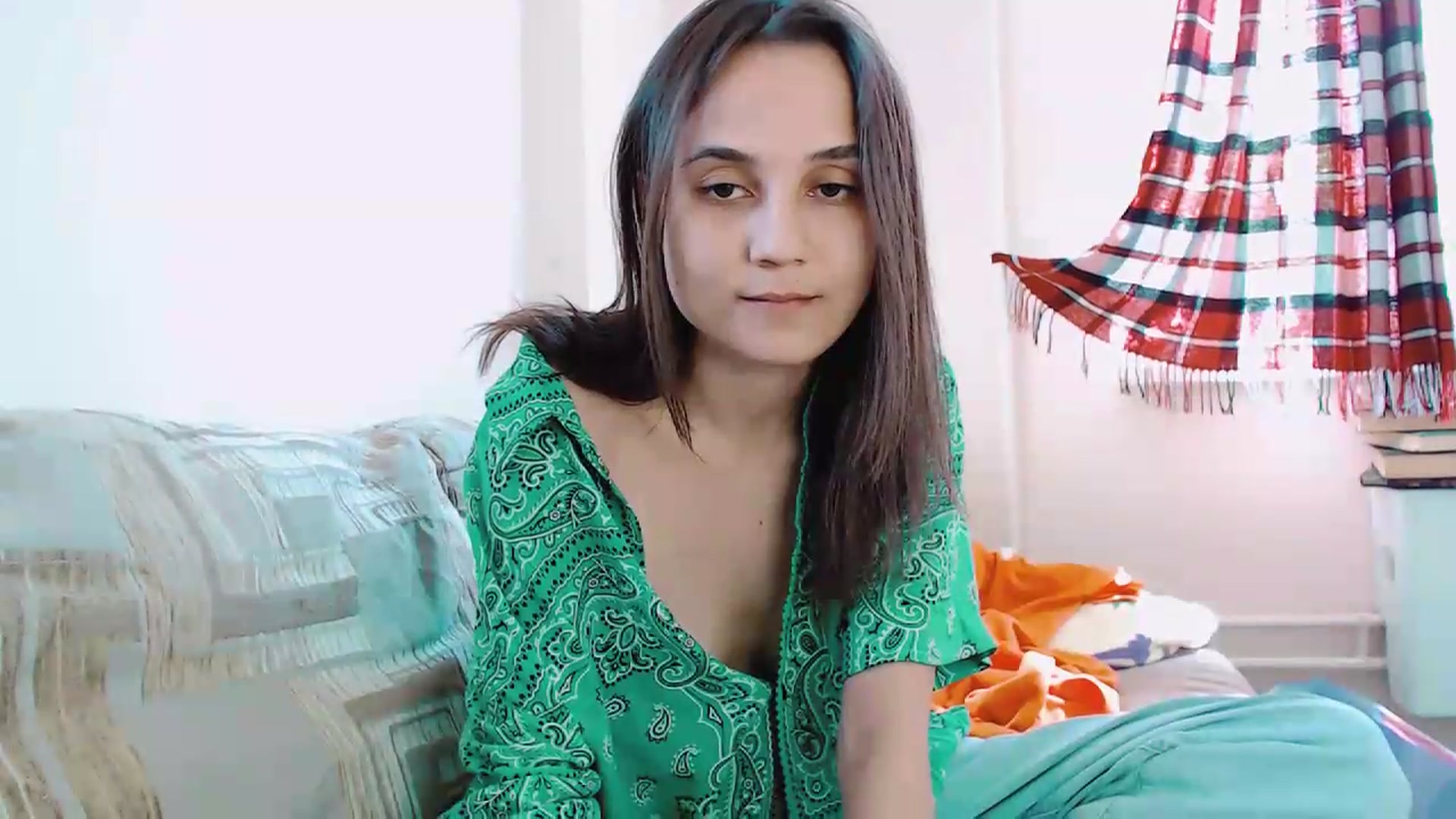 Gallery image thumbnail from DraGoldFlyy's myfreecams stream on, 08/14/2026, 10:45 image 20 of 20