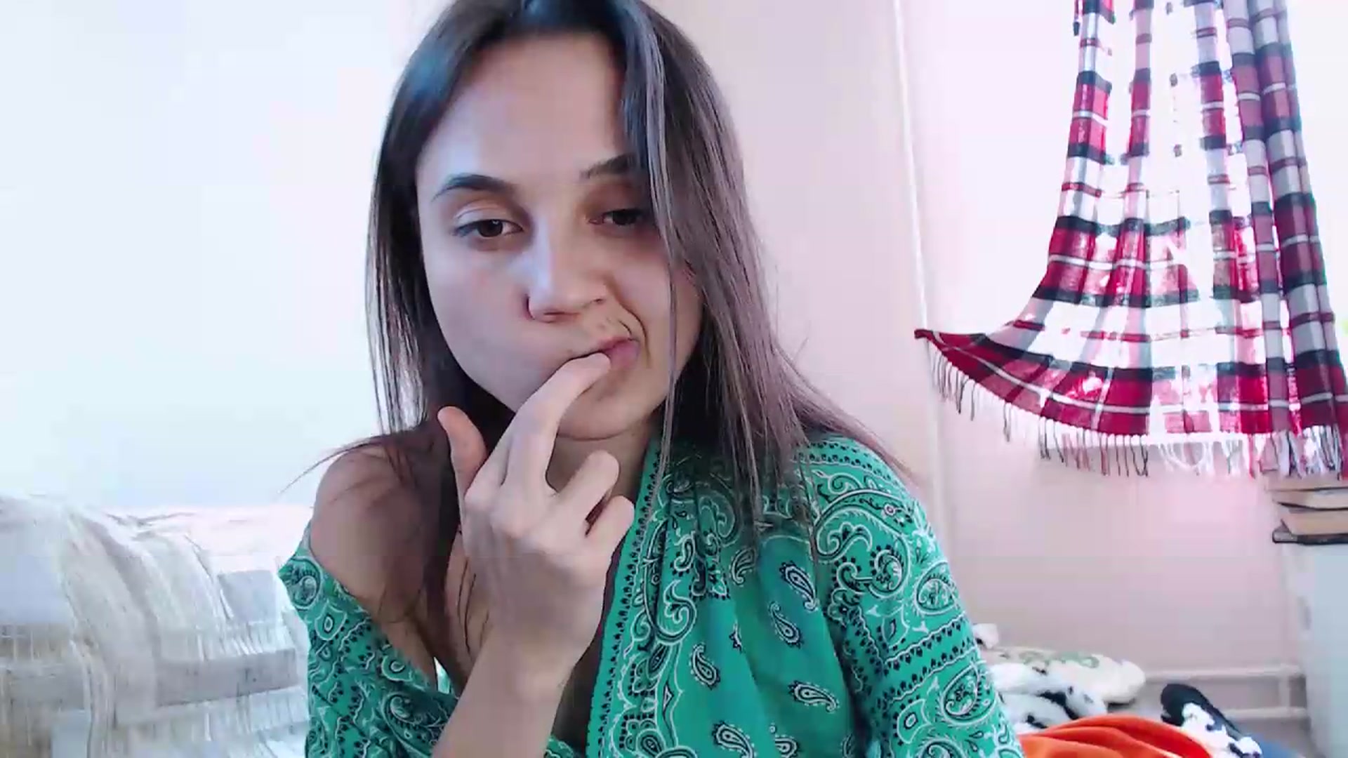 Gallery image thumbnail from DraGoldFlyy's myfreecams stream on, 08/14/2026, 11:35 image 16 of 20