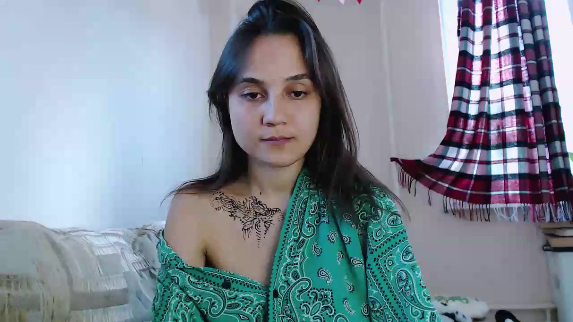 Gallery image thumbnail from DraGoldFlyy's myfreecams stream on, 08/14/2026, 11:35 image 17 of 20