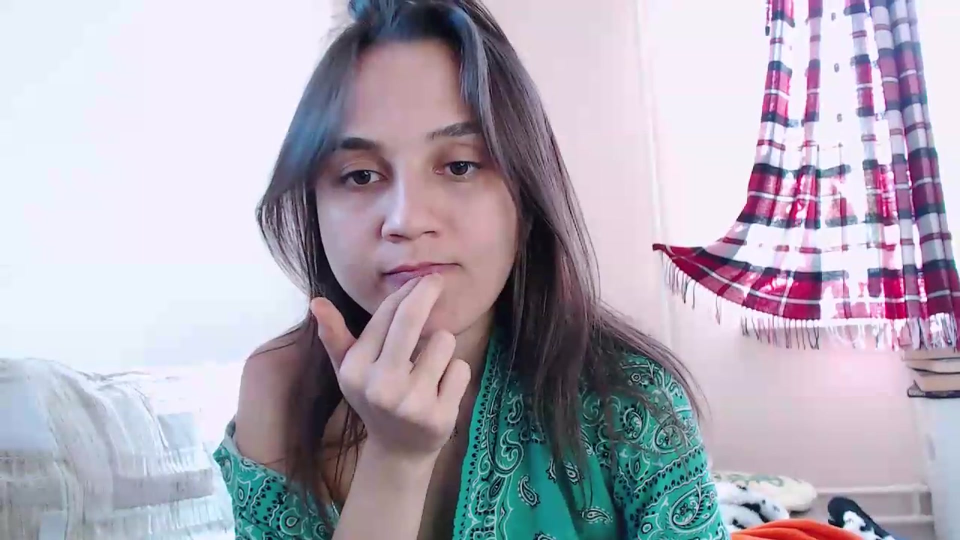 Gallery image thumbnail from DraGoldFlyy's myfreecams stream on, 08/14/2026, 11:35 image 20 of 20