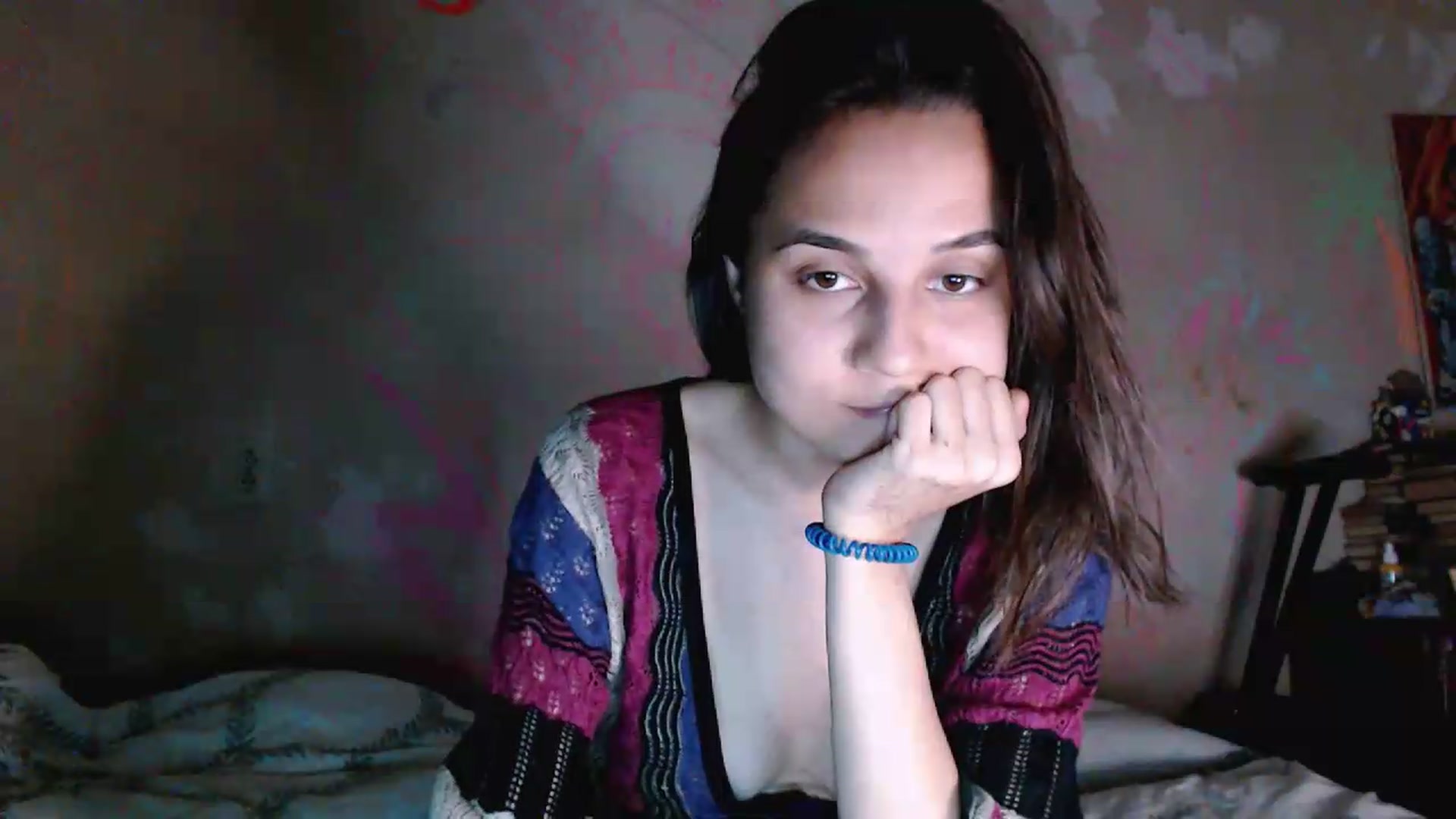 Gallery image thumbnail from DraGoldFlyy's myfreecams stream on, 08/19/2026, 17:29 image 13 of 20