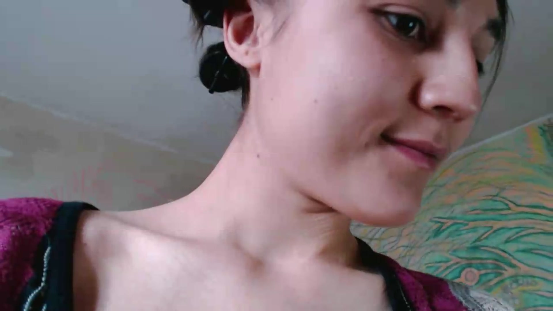Gallery image thumbnail from DraGoldFlyy's myfreecams stream on, 08/27/2026, 13:24 image 12 of 20