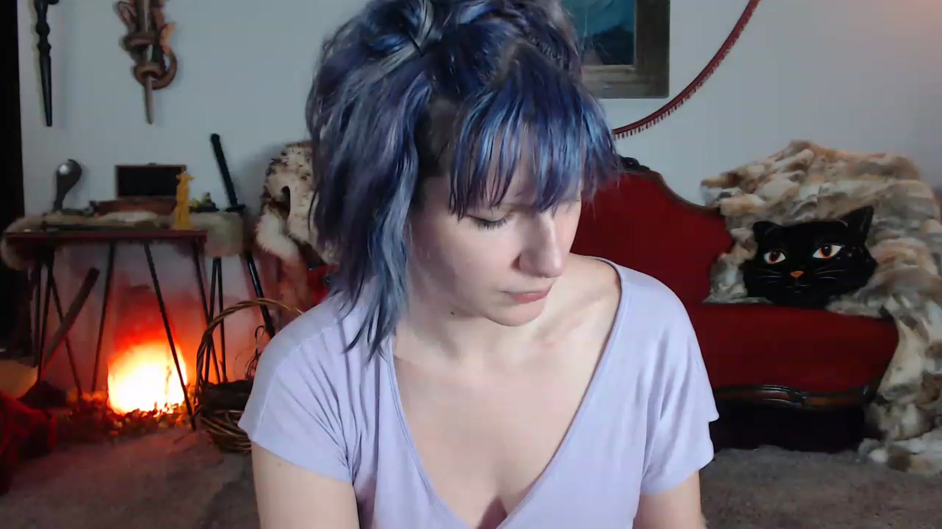 Gallery image thumbnail from DragonQueeen's myfreecams stream on, 11/22/2022, 05:54 image 11 of 20